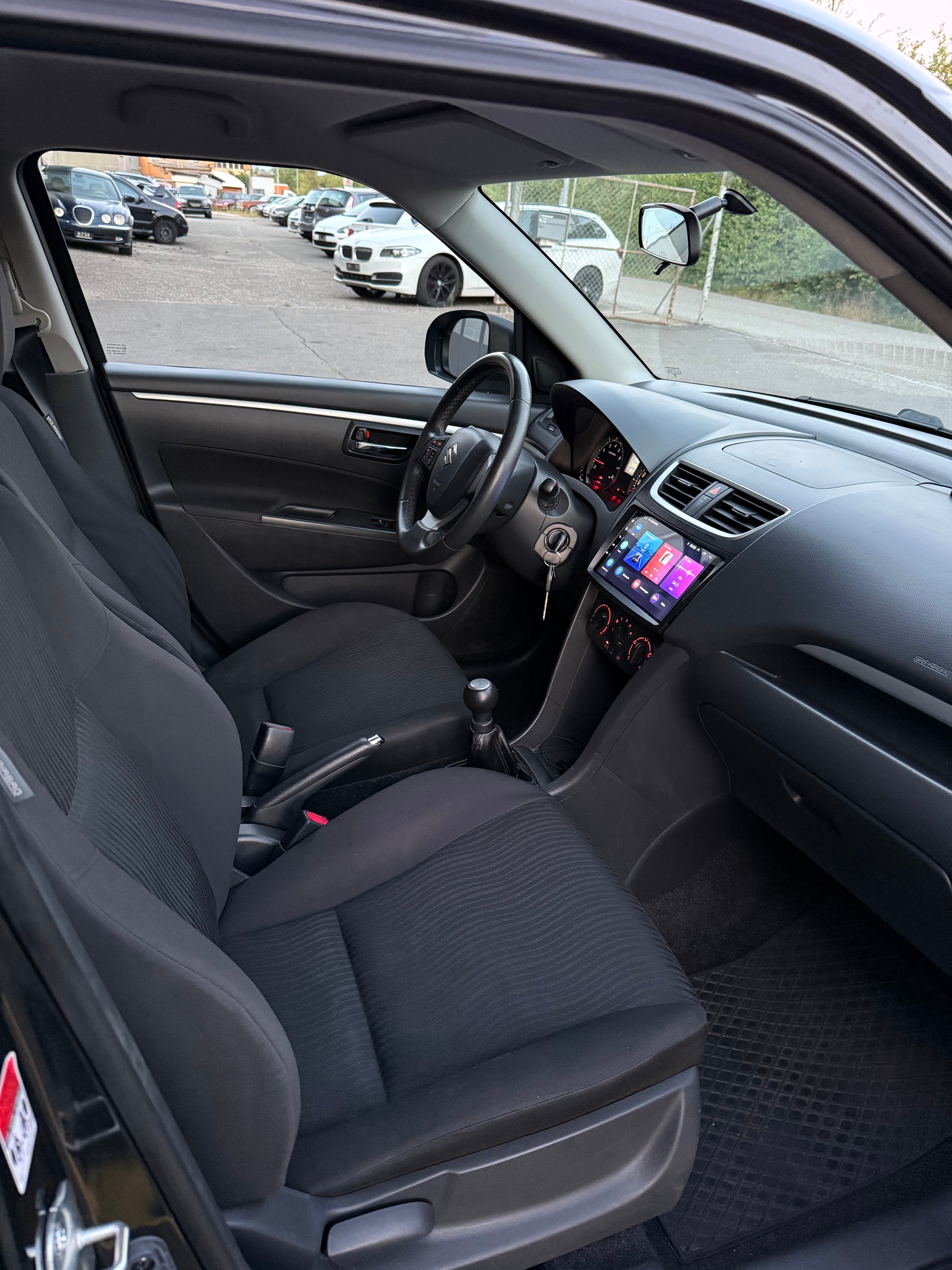 SUZUKI Swift 1.2i 16V GL-image-12
