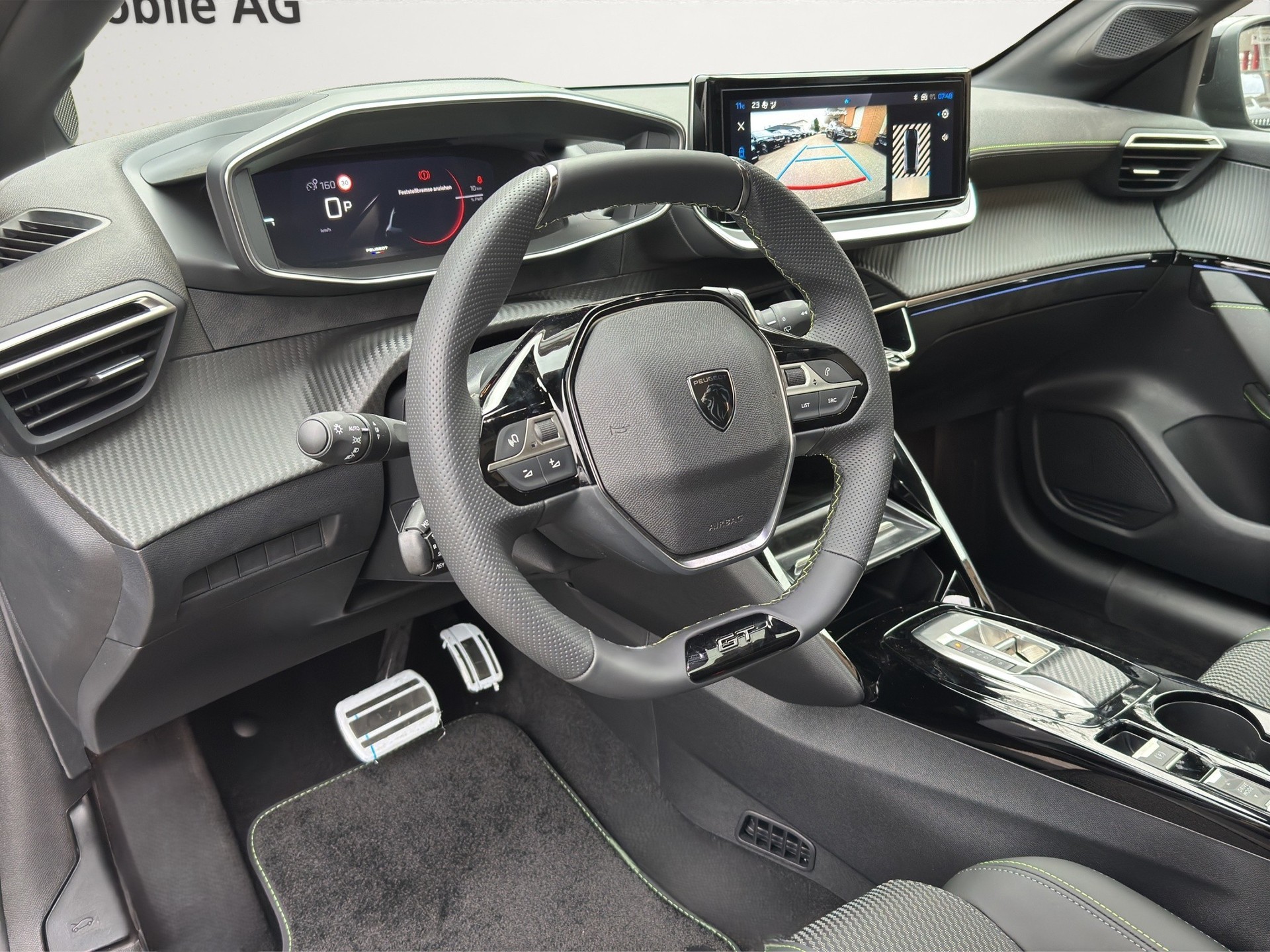 PEUGEOT 208 1.2 MHEV 145 GT Aut. Panorama-Glasdach-image-10
