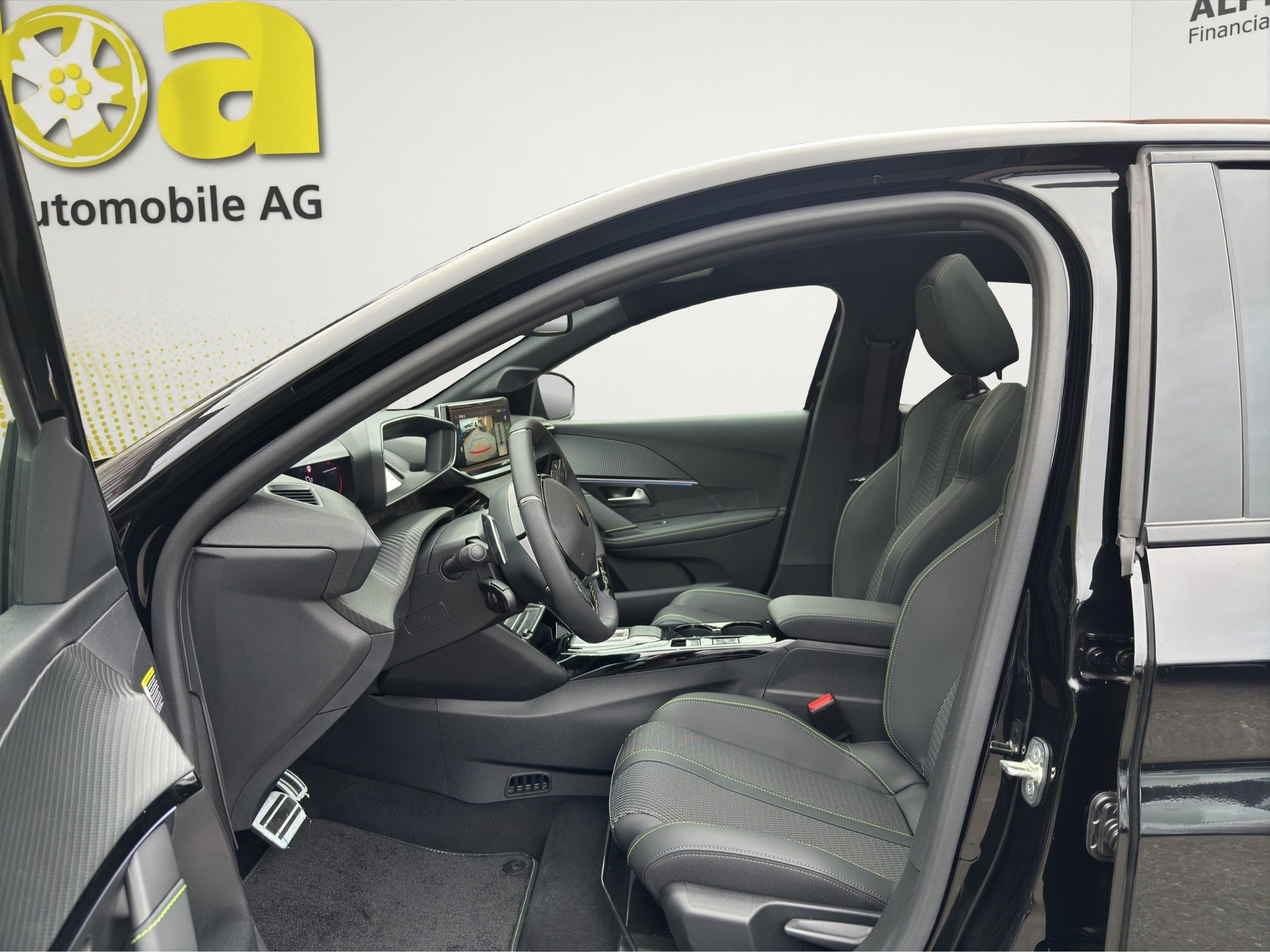 PEUGEOT 208 1.2 MHEV 145 GT Aut. Panorama-Glasdach-image-11