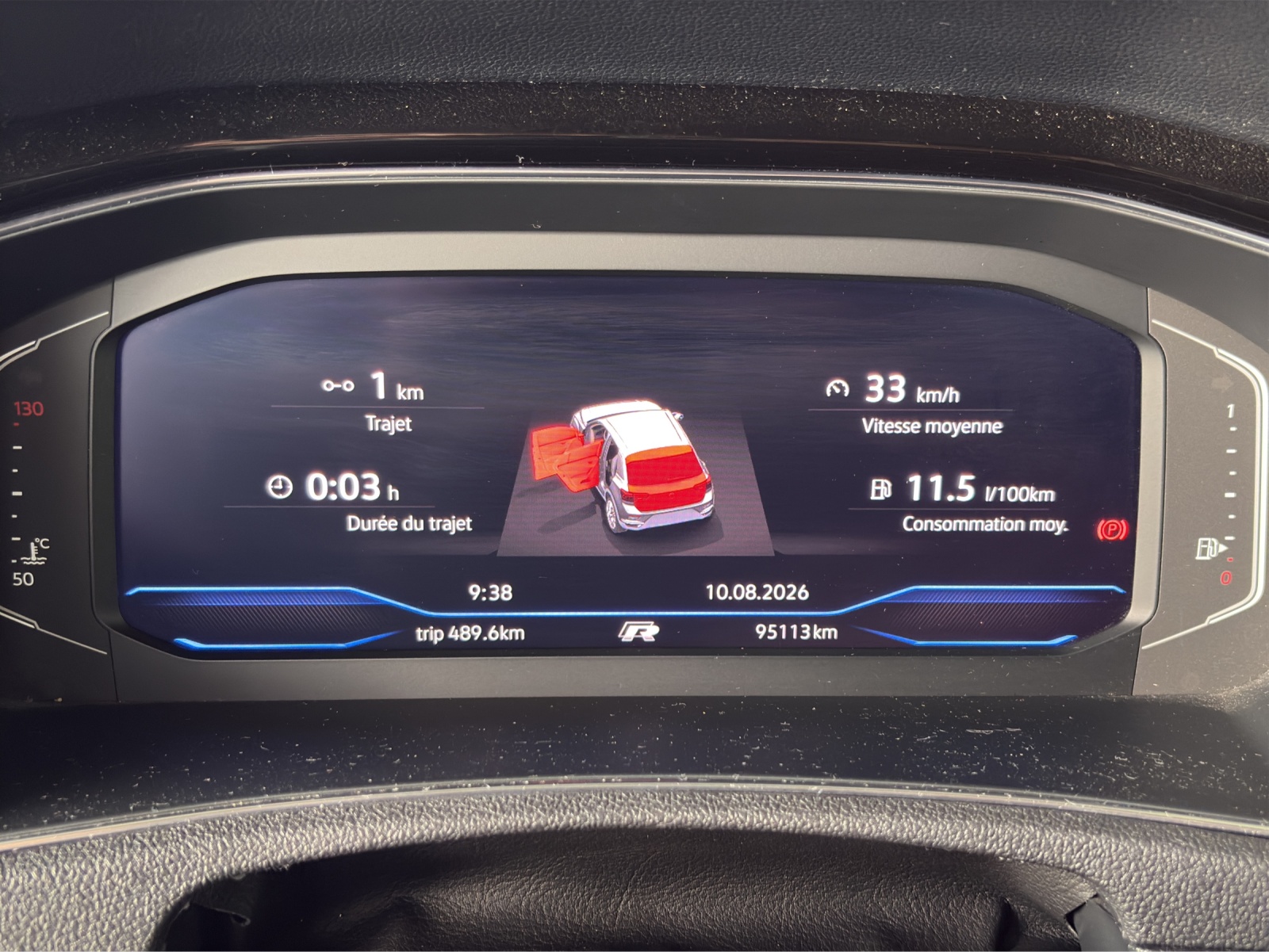 VW T-Roc 2.0 TSI R DSG 4Motion-image-9