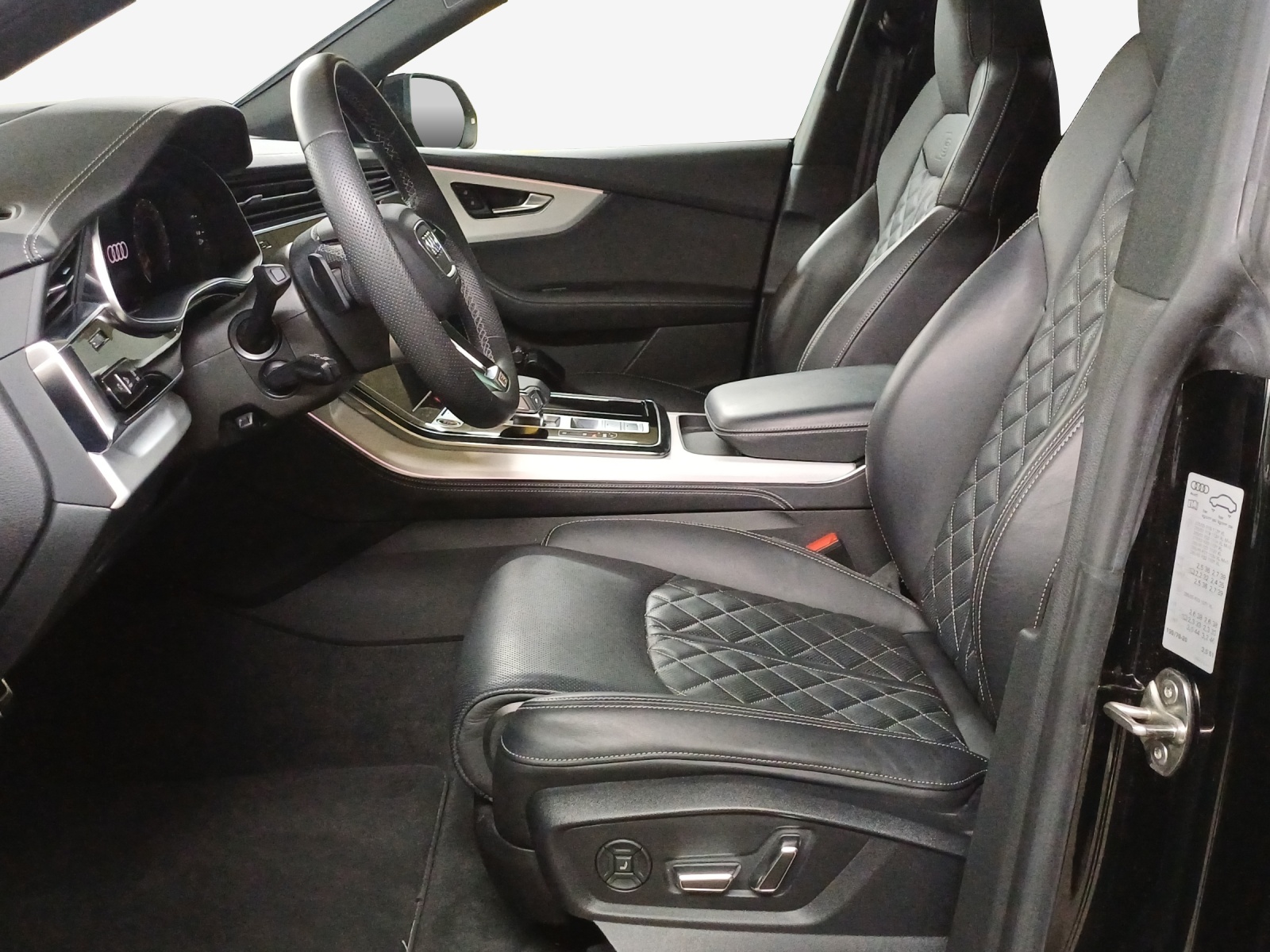 AUDI Q8 50 TDI quattro tiptronic-image-7