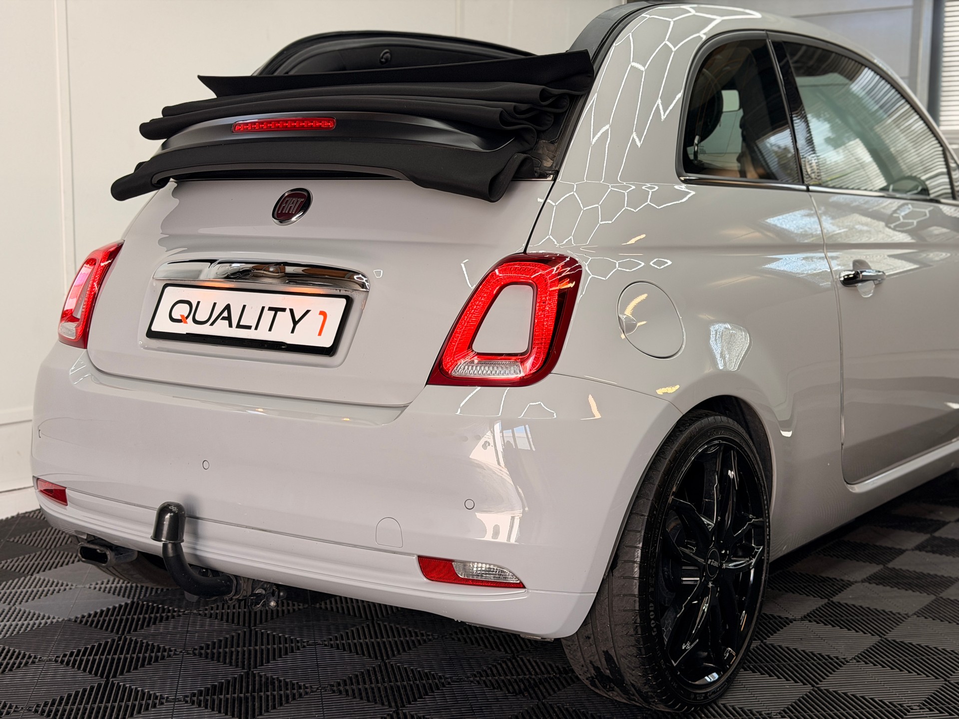 FIAT 500C 0.9 Twinair 120th Anniversary-image-2
