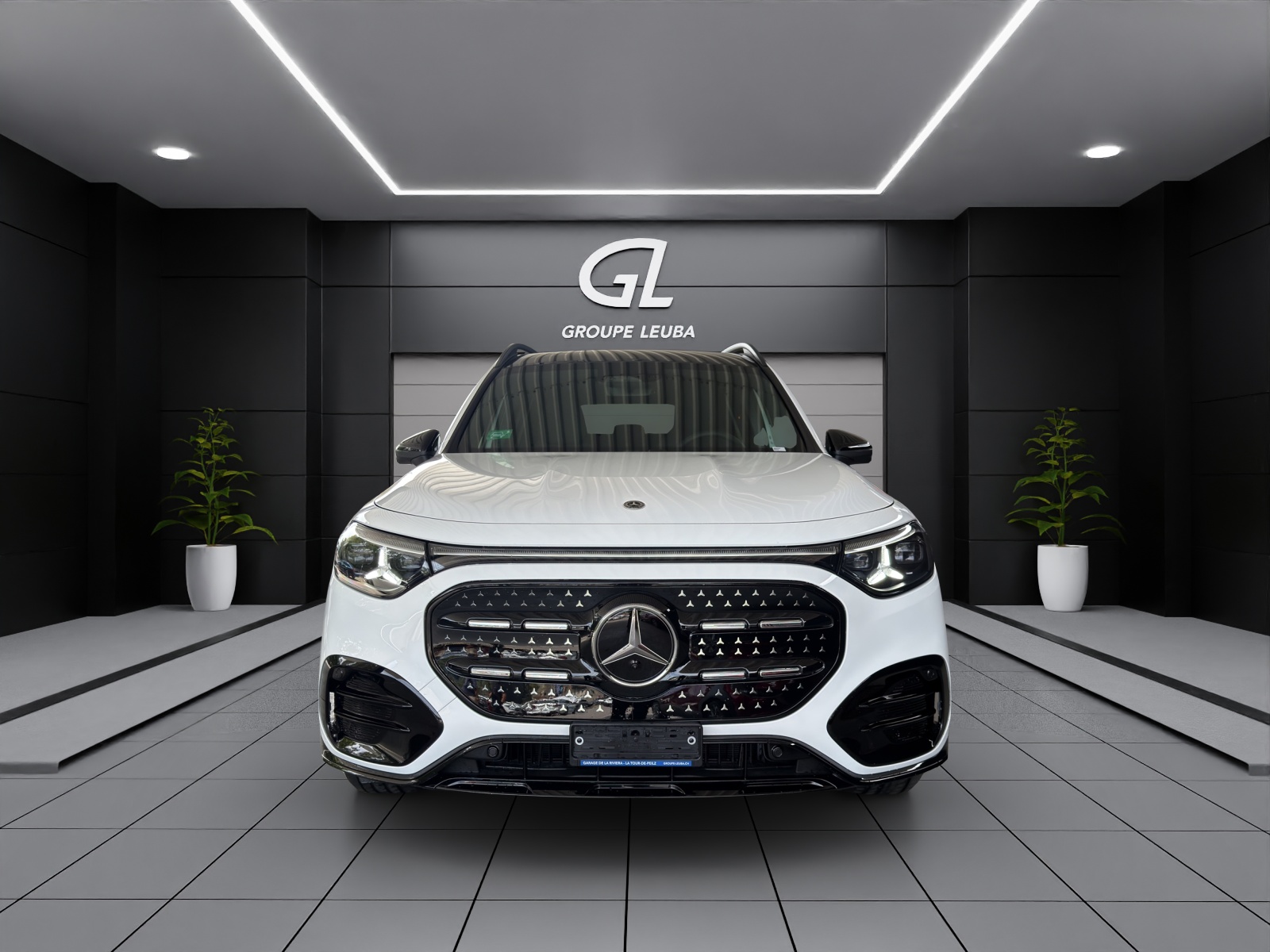 MERCEDES-BENZ GLB 350 4MATIC EQ-image-1