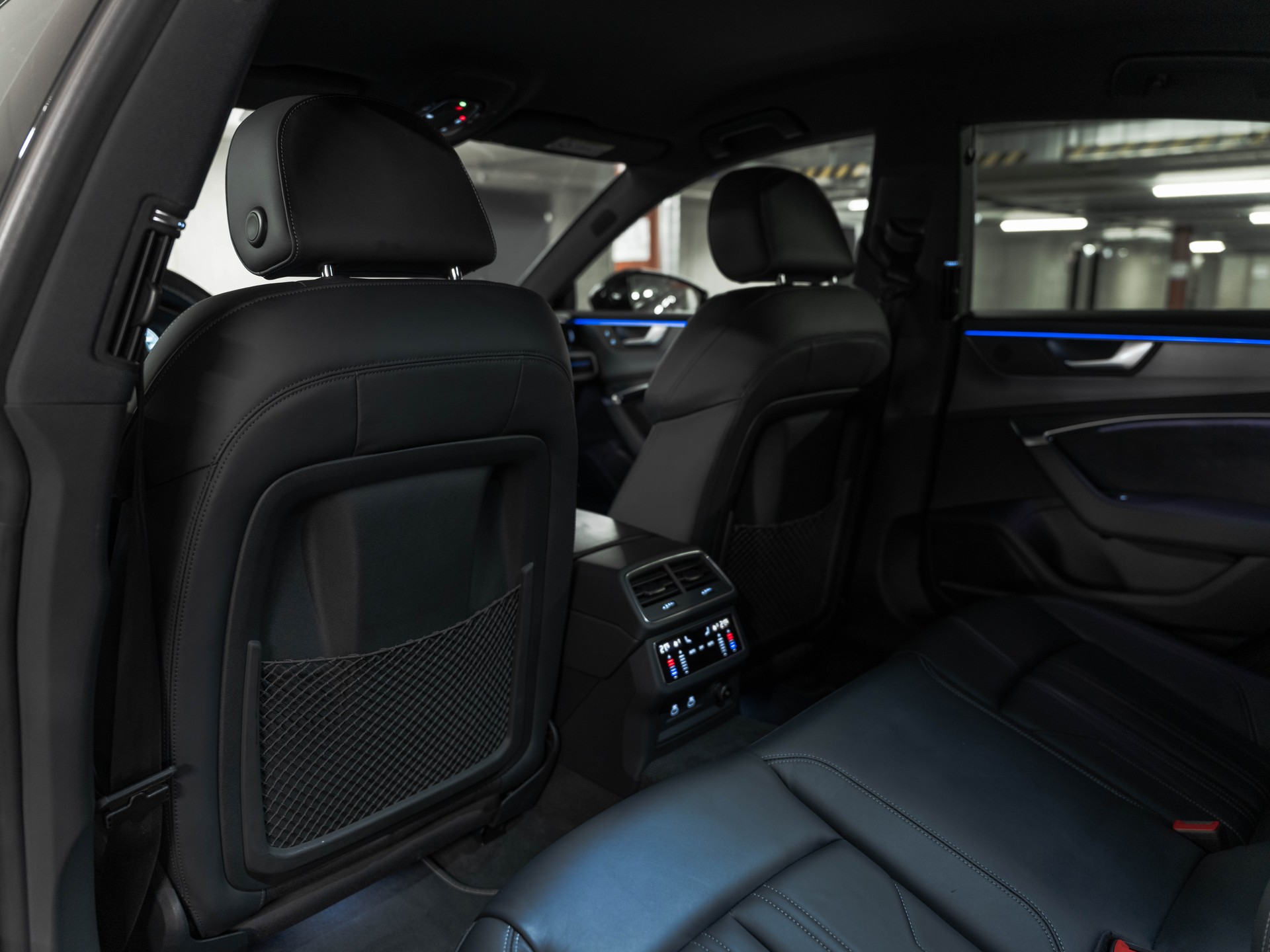 AUDI A7 Sportback 45 TDI quattro S-tronic-image-29