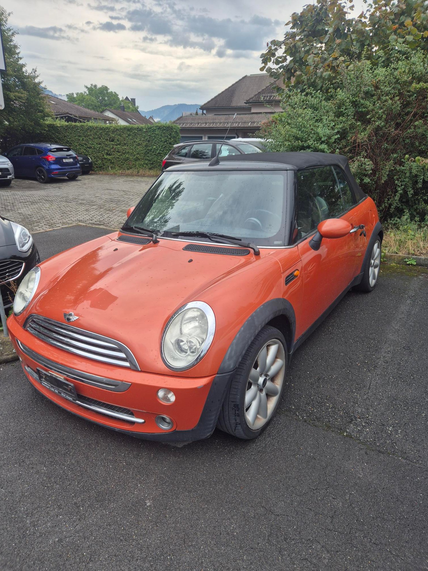 MINI Cooper Cabriolet-image-0