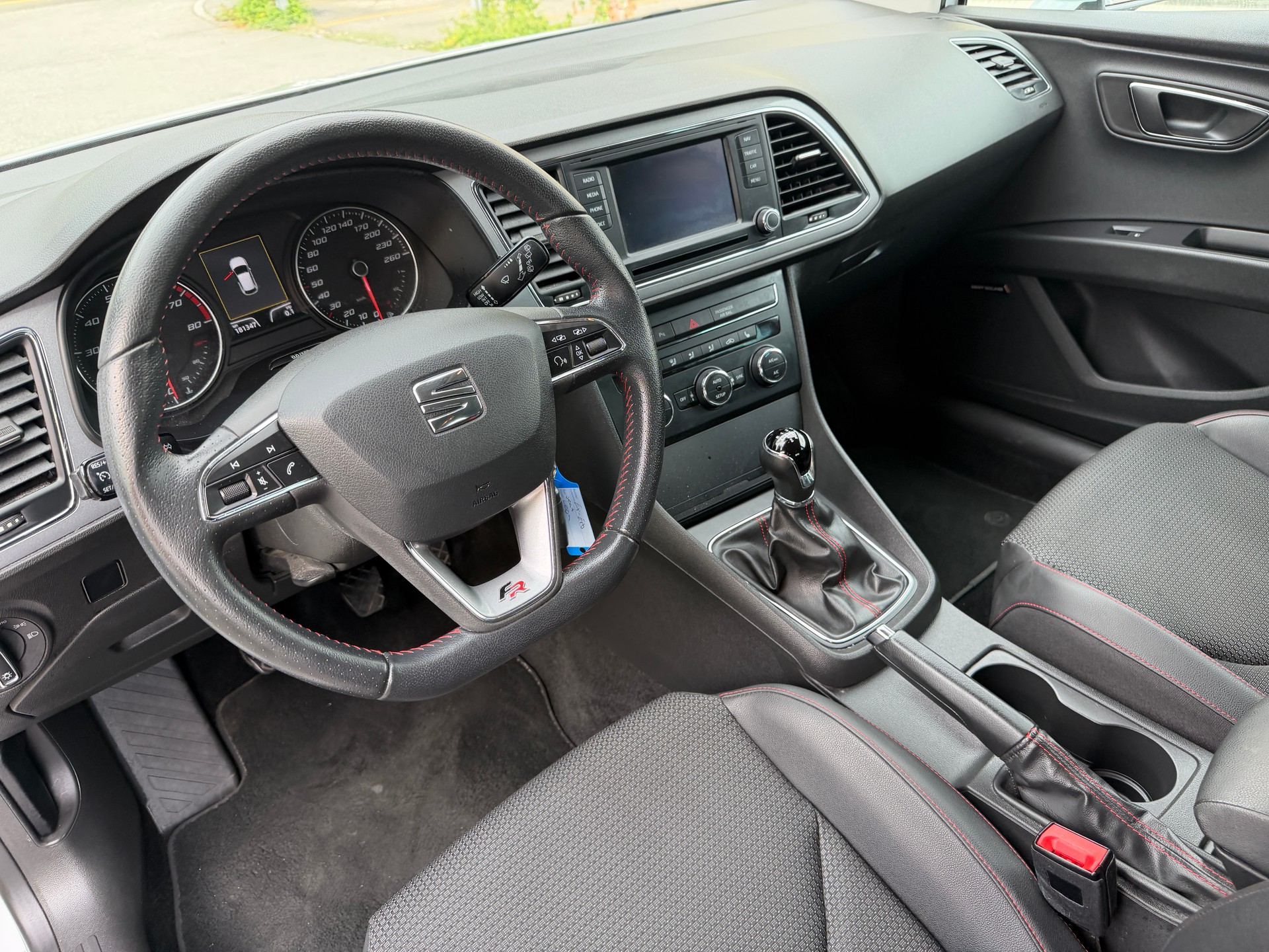 SEAT Leon SC 1.8 TSI FR-image-8