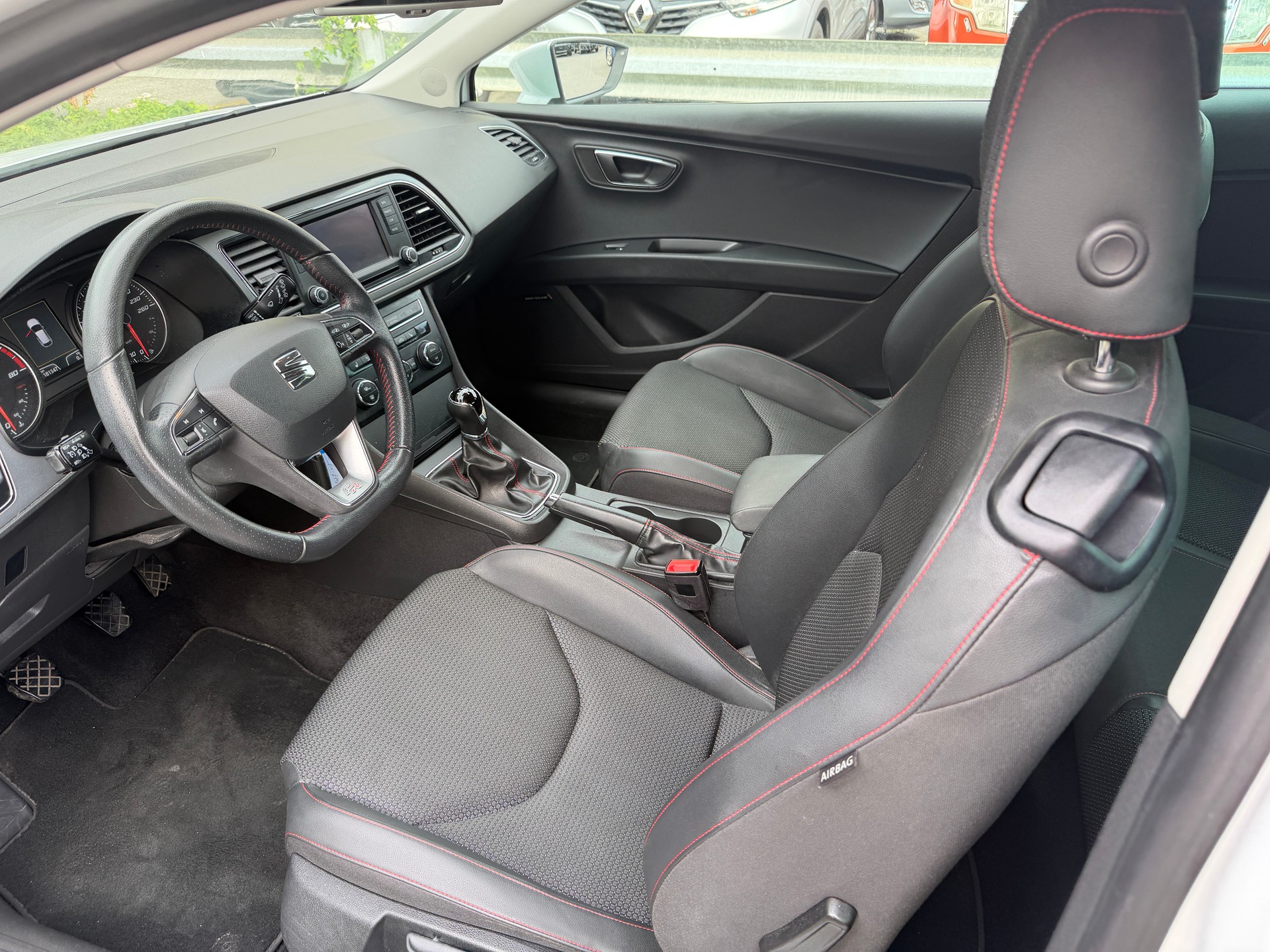 SEAT Leon SC 1.8 TSI FR-image-5