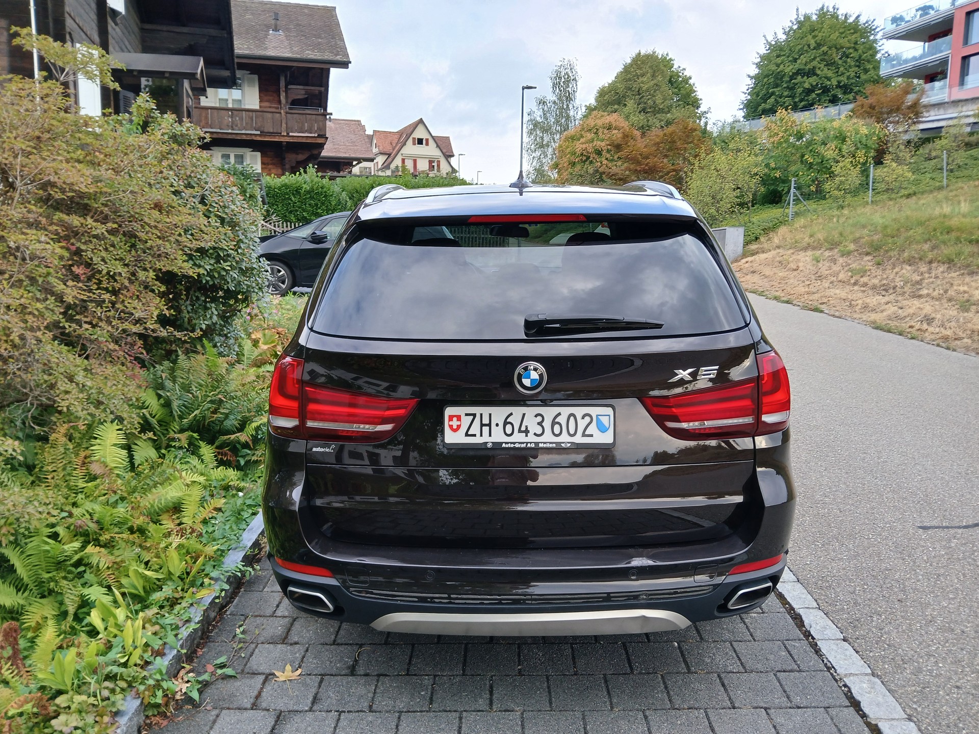 BMW 30d xDrive SAG-image-3