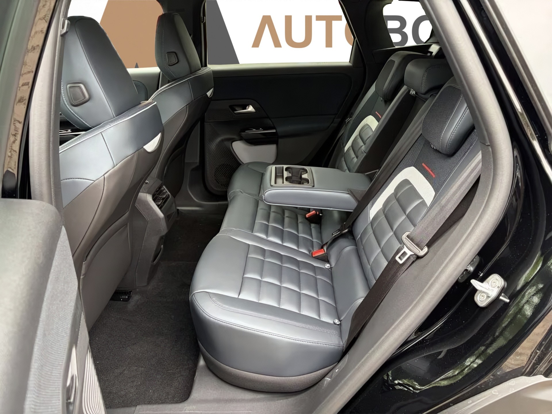 CITROEN C5 Aircross 1.2 Hybrid Max-image-7