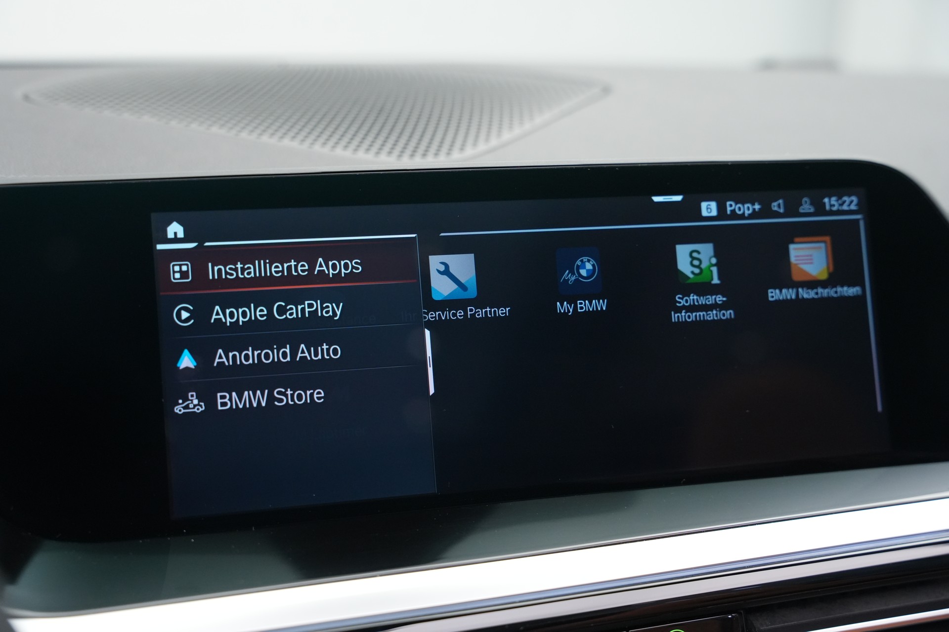BMW Z4 M40i Steptronic *CH-Fahrzeug* *HuD*-image-40