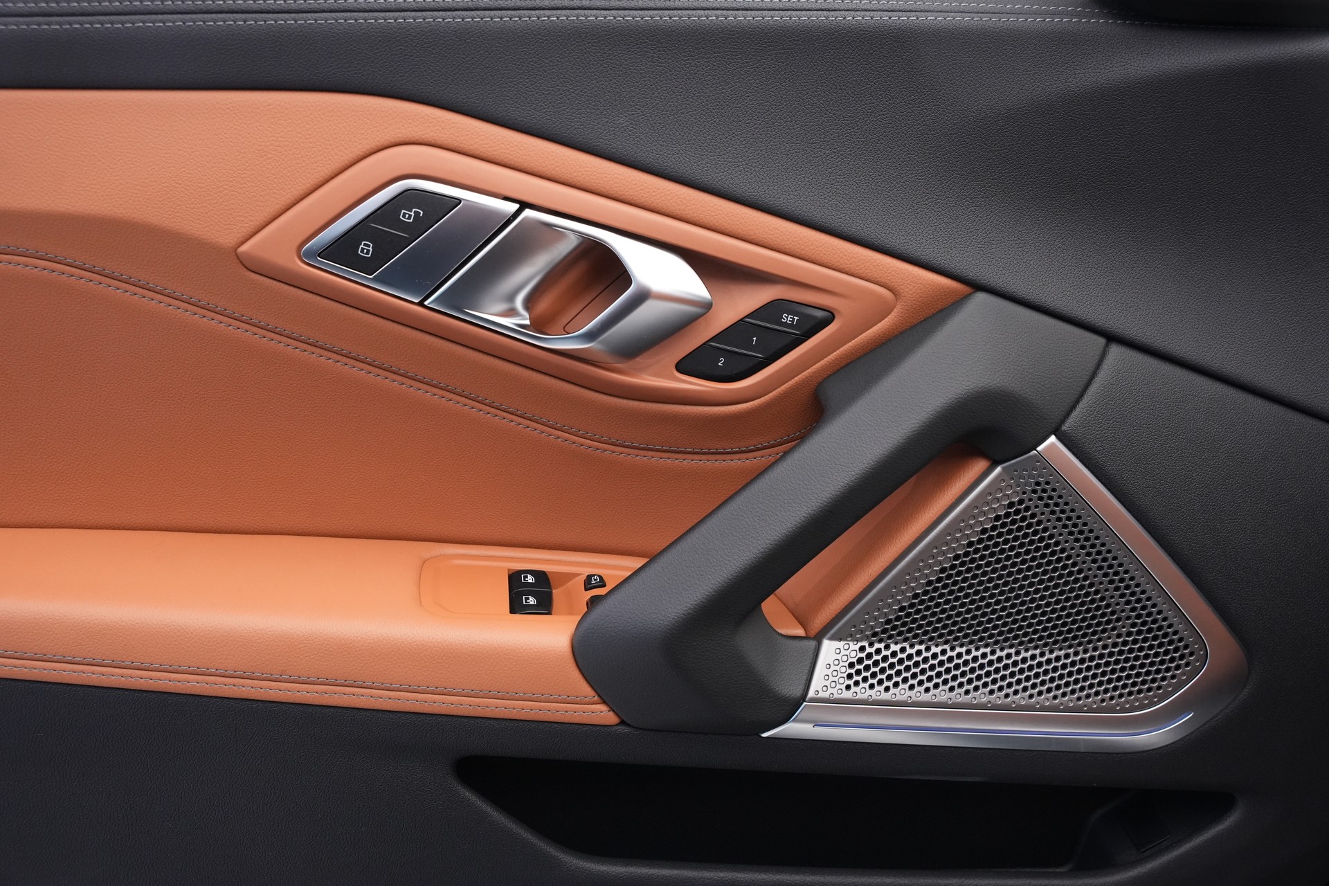 BMW Z4 M40i Steptronic *CH-Fahrzeug* *HuD*-image-27