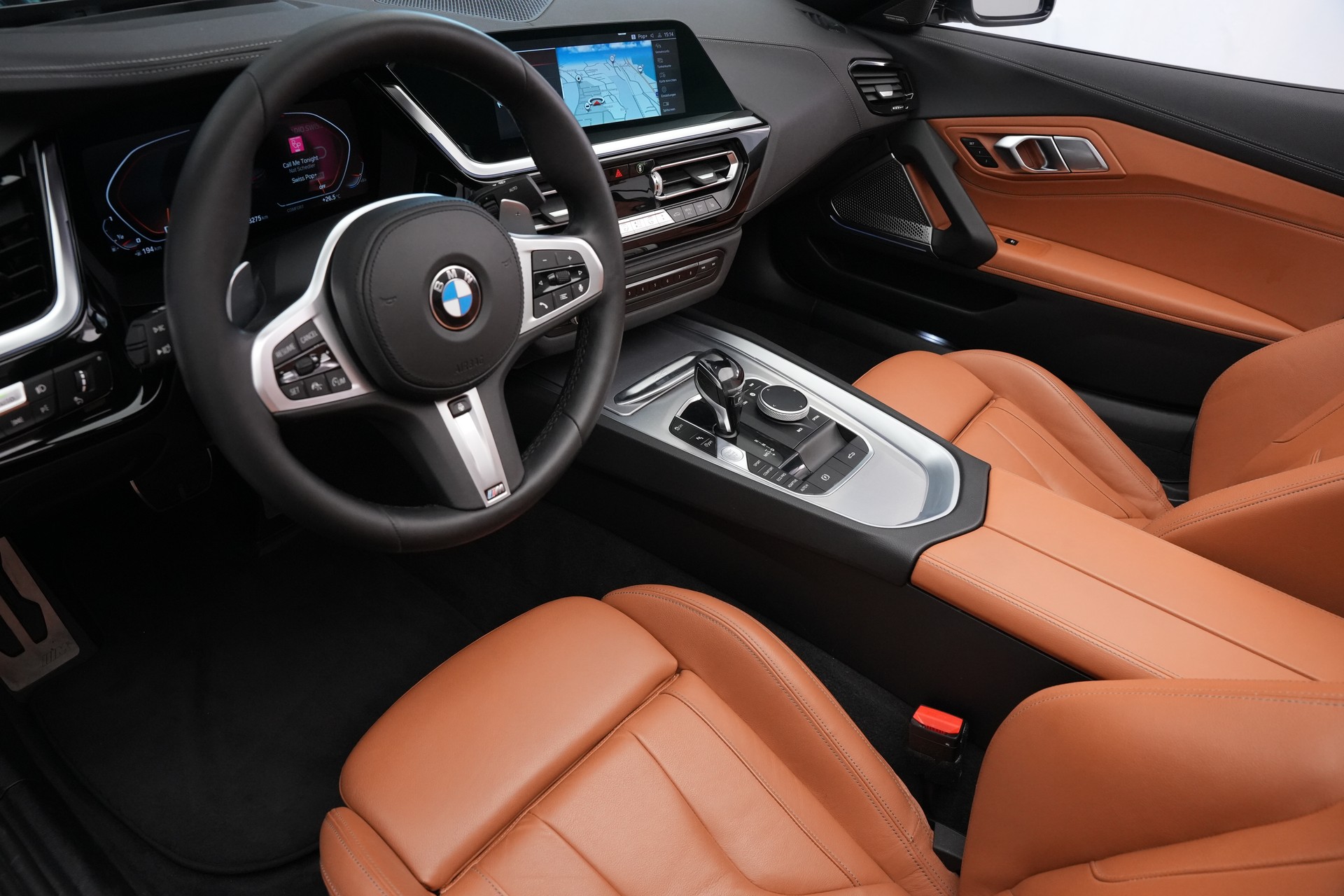 BMW Z4 M40i Steptronic *CH-Fahrzeug* *HuD*-image-22