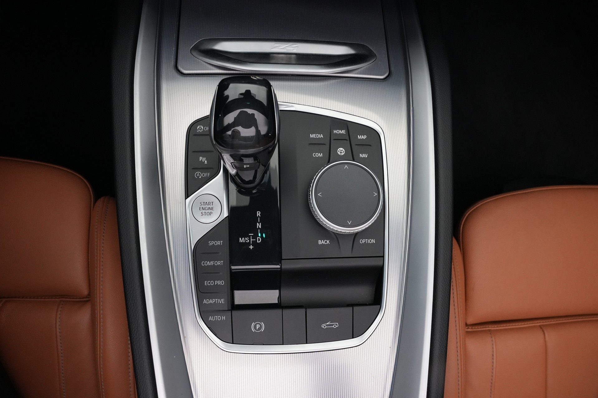 BMW Z4 M40i Steptronic *CH-Fahrzeug* *HuD*-image-38