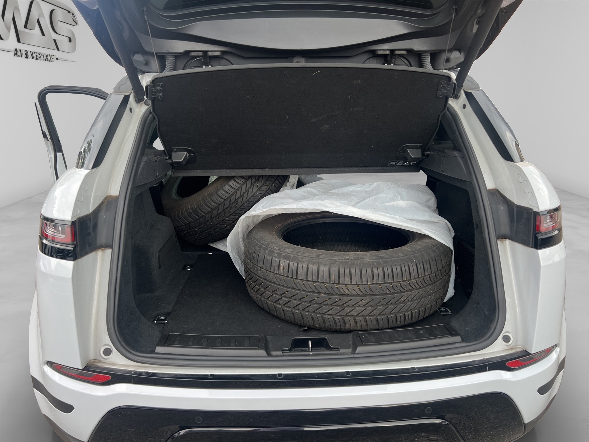 LAND ROVER Range Rover Evoque D 150 S AT9-image-10