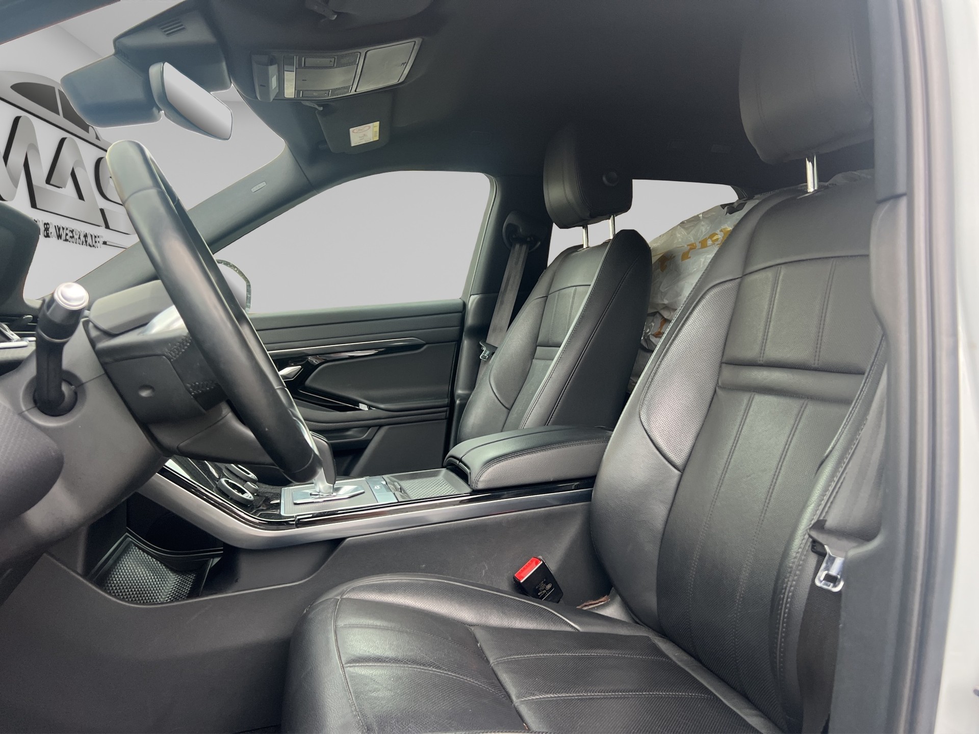 LAND ROVER Range Rover Evoque D 150 S AT9-image-8