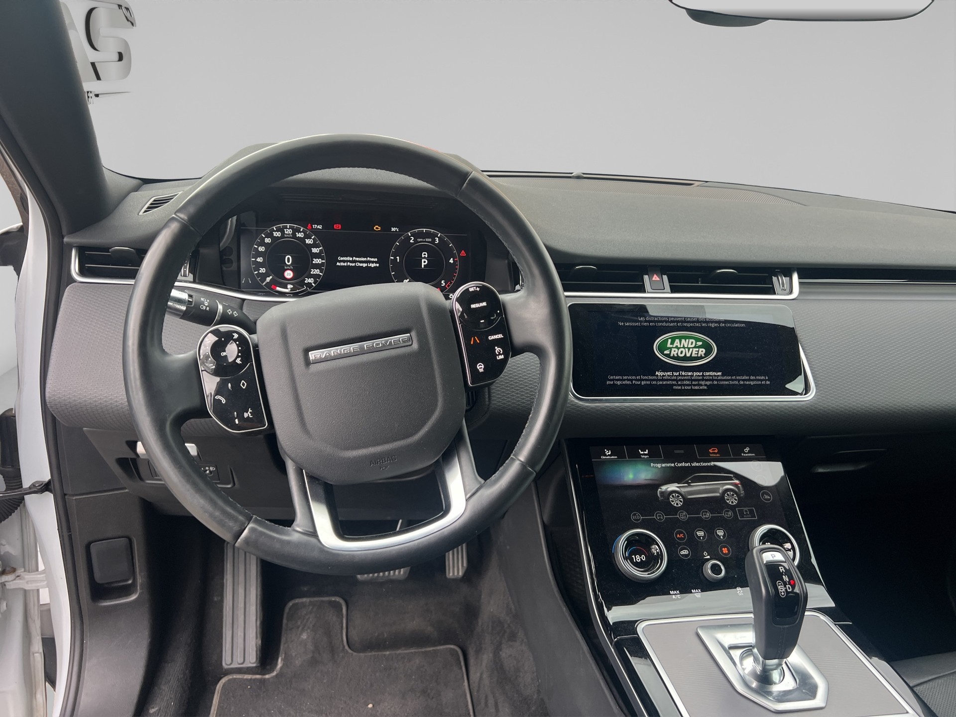 LAND ROVER Range Rover Evoque D 150 S AT9-image-9