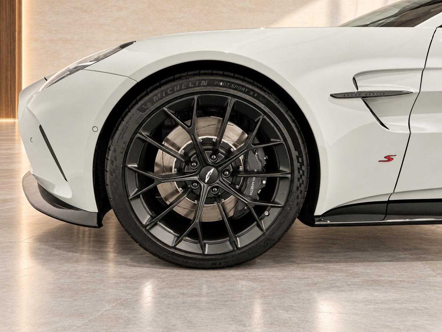 ASTON MARTIN V8 Vantage Coupé 4.0 S V8 Bi-Turbo-image-23