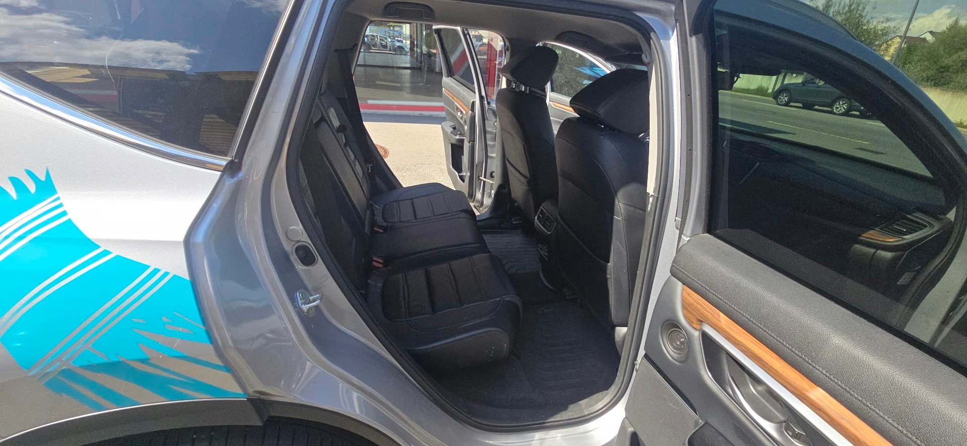 HONDA CR-V 1.5 i-VTEC Executive 4WD Automatic-image-9