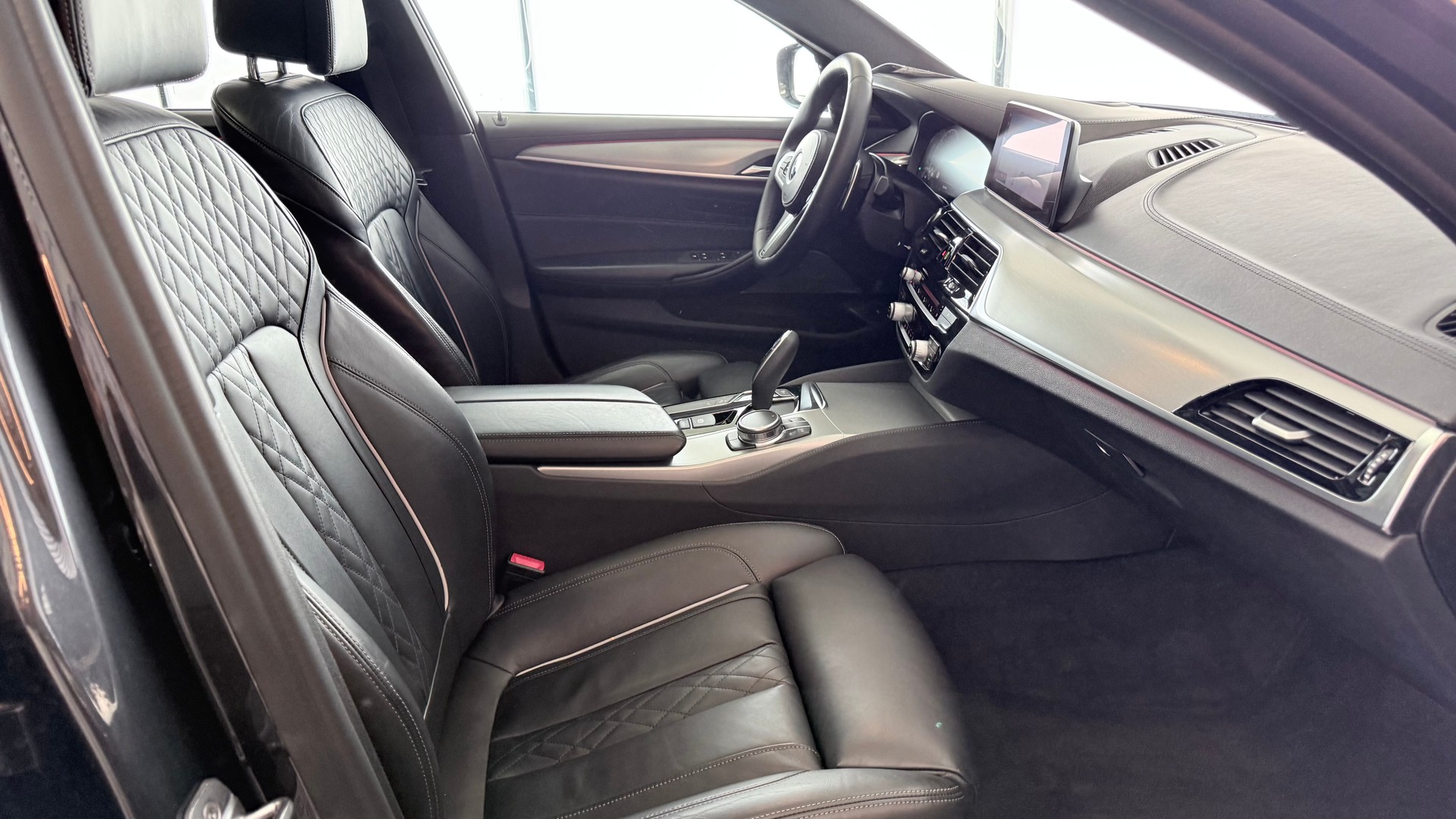 BMW 540d xDrive SAG Touring-image-20