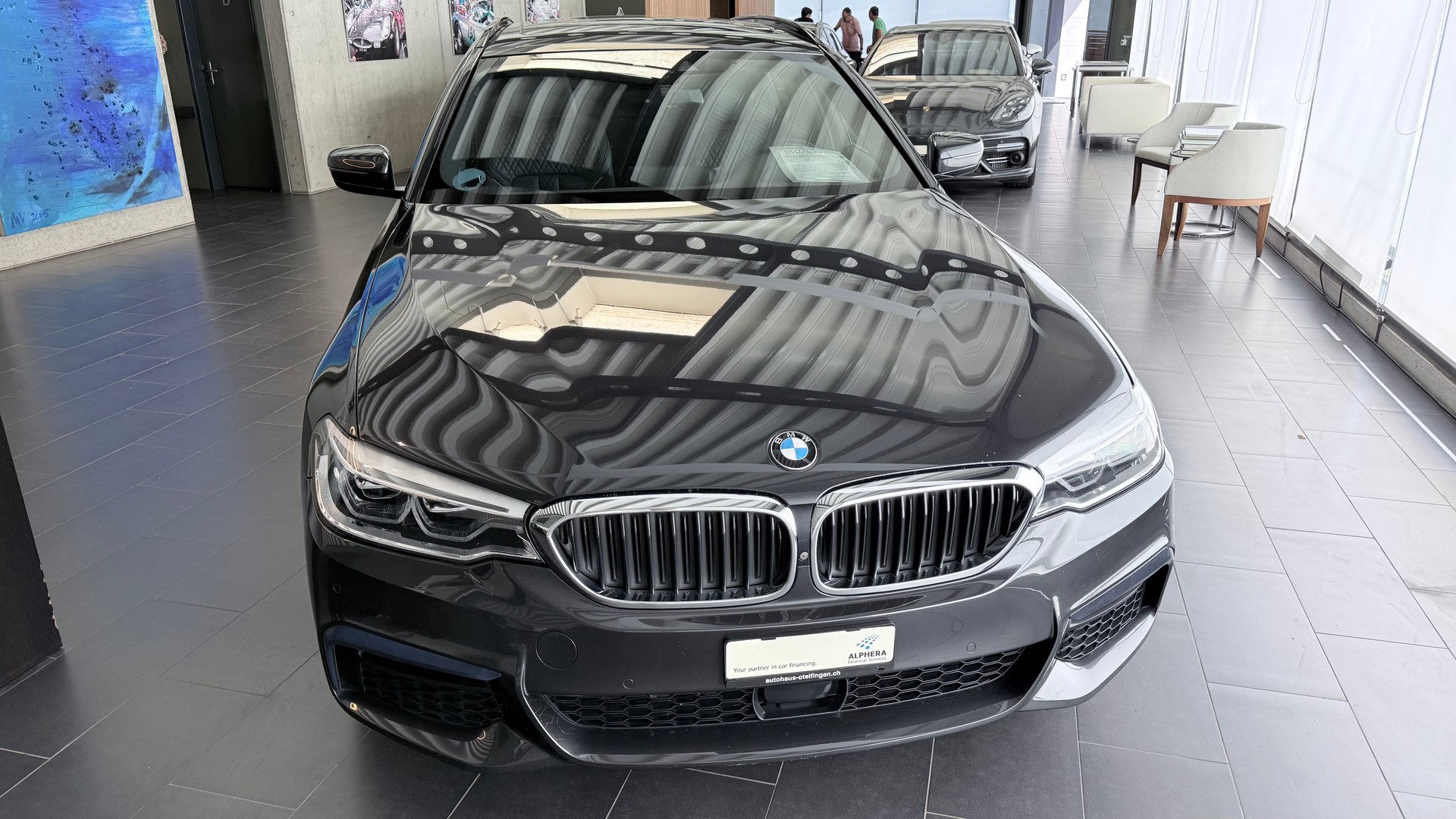 BMW 540d xDrive SAG Touring-image-2