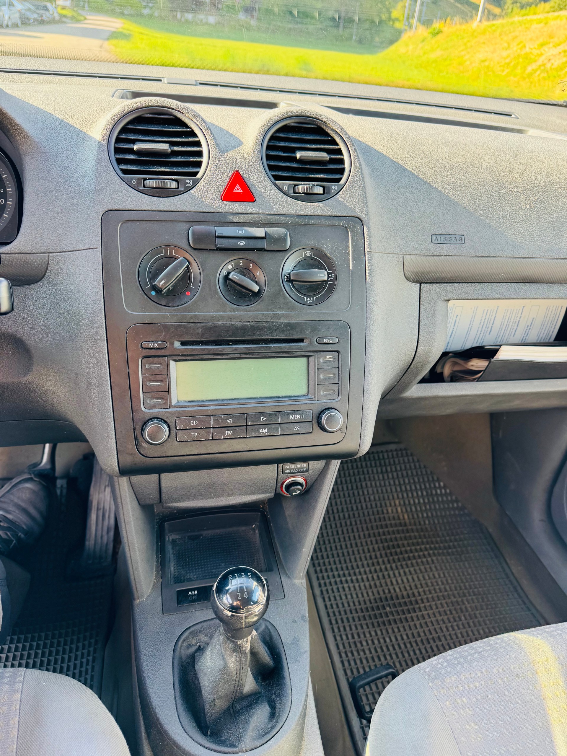 VW Caddy 1.9TDI PD-image-8