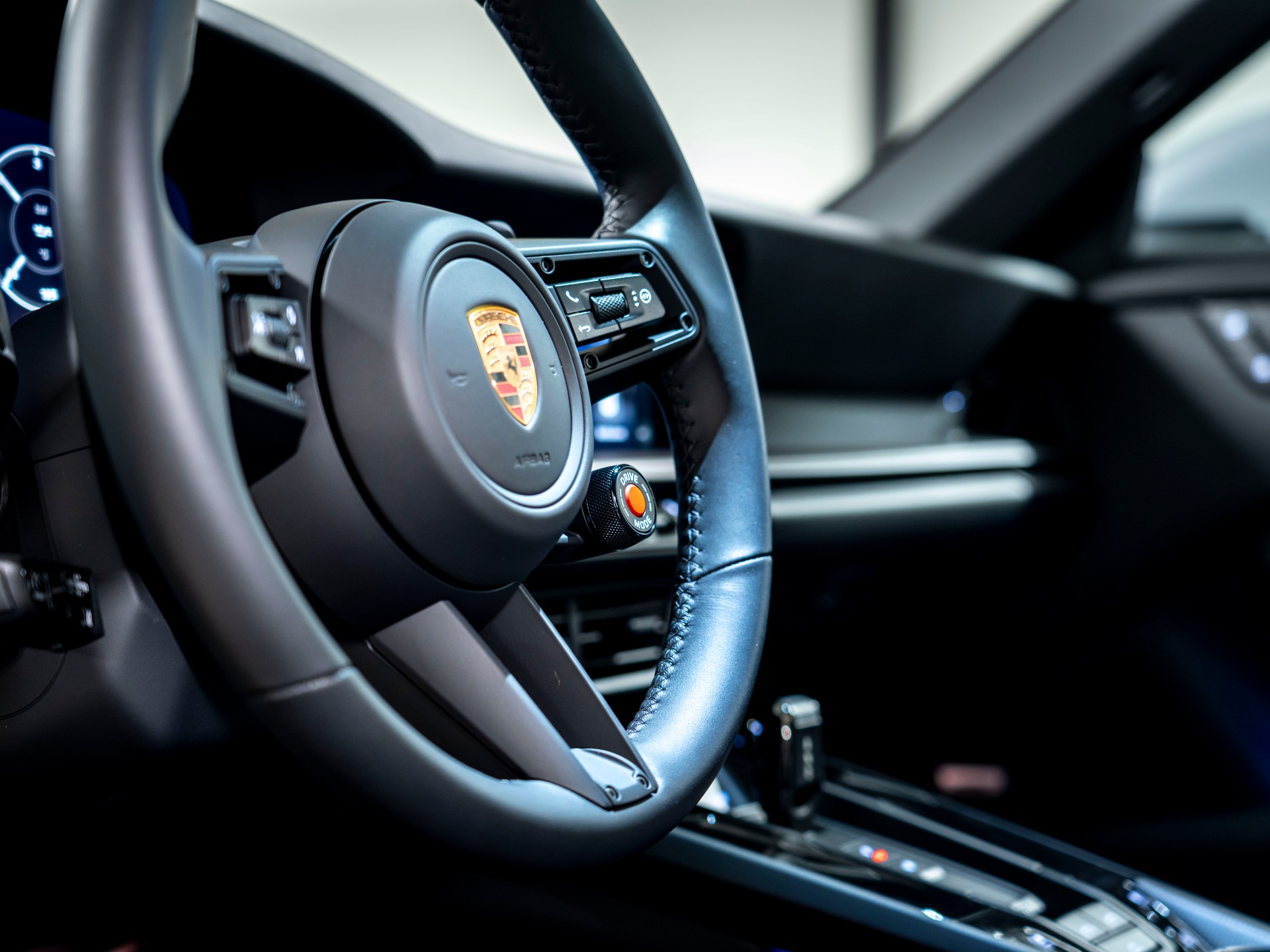 PORSCHE 911 Carrera 4S Cabriolet PDK-image-19