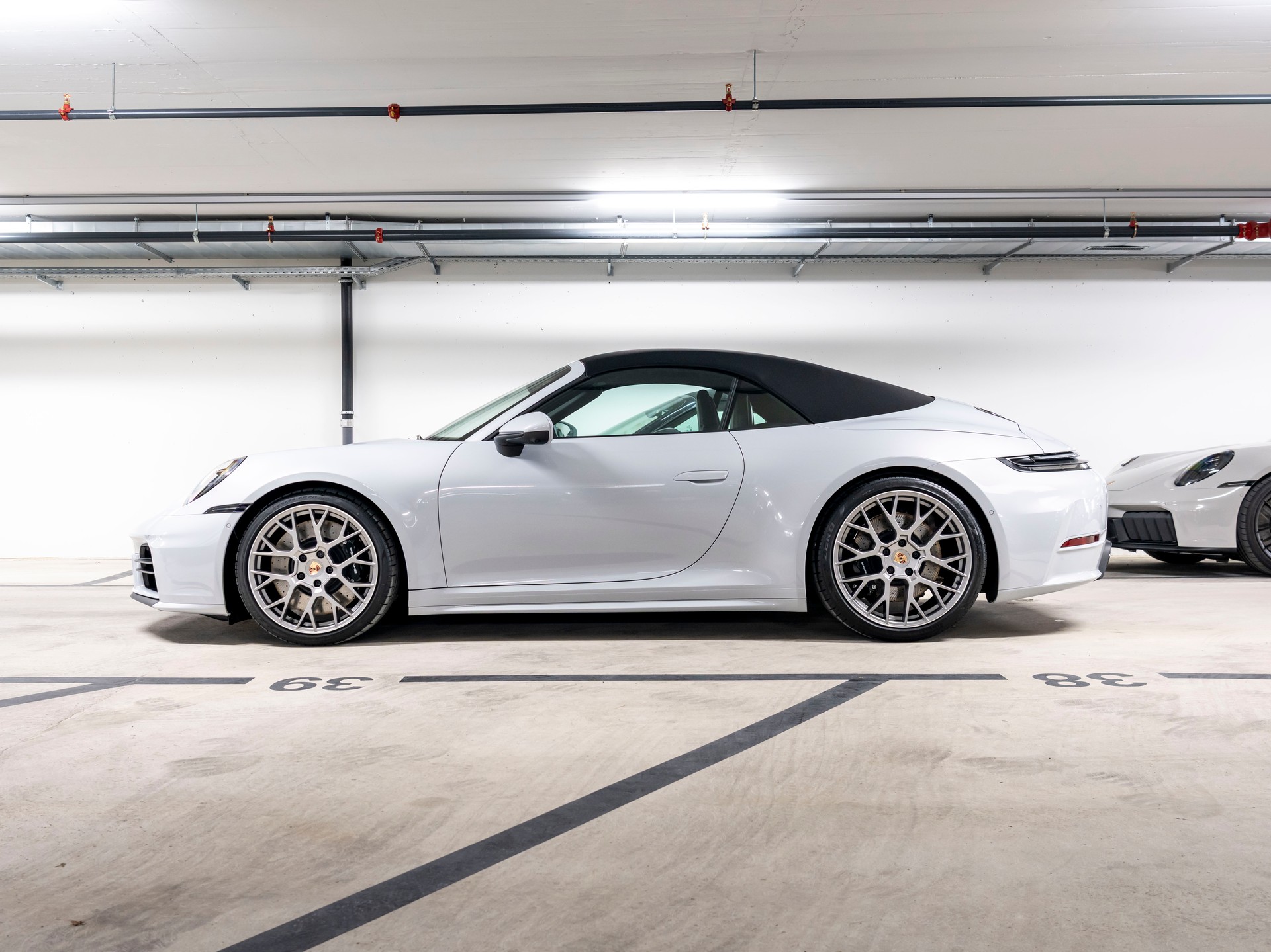 PORSCHE 911 Carrera 4S Cabriolet PDK-image-1