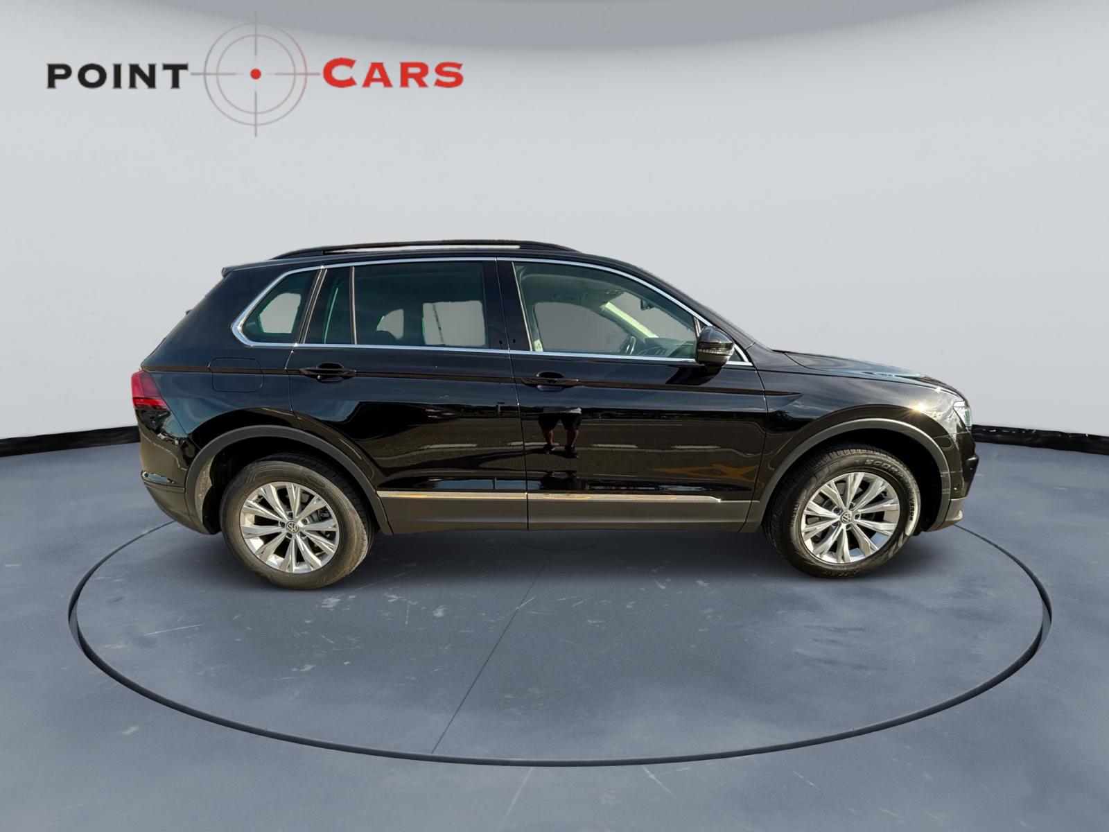 VW Tiguan 2.0 TDI SCR Comfortline 4Motion DSG-image-5
