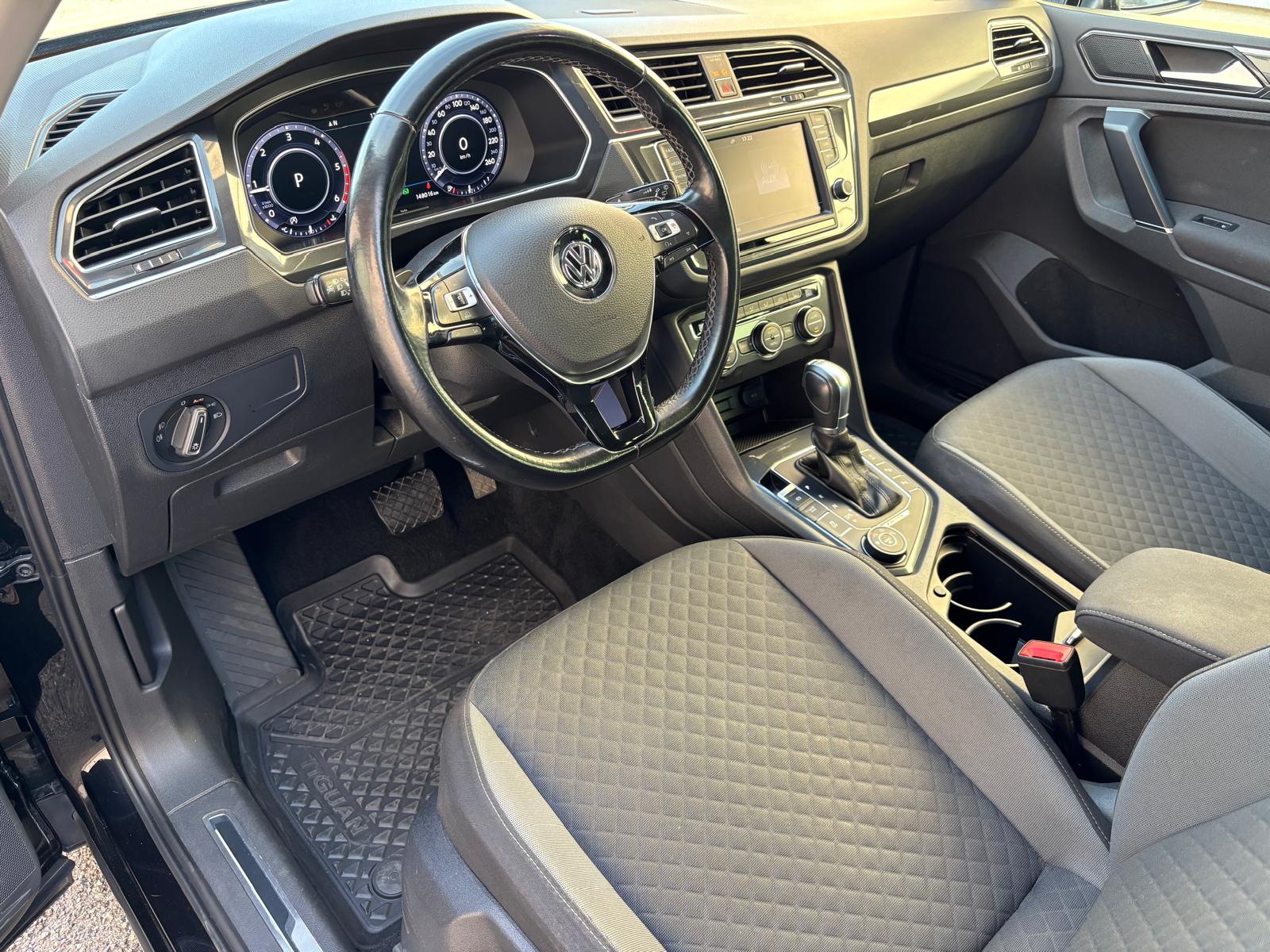 VW Tiguan 2.0 TDI SCR Comfortline 4Motion DSG-image-8