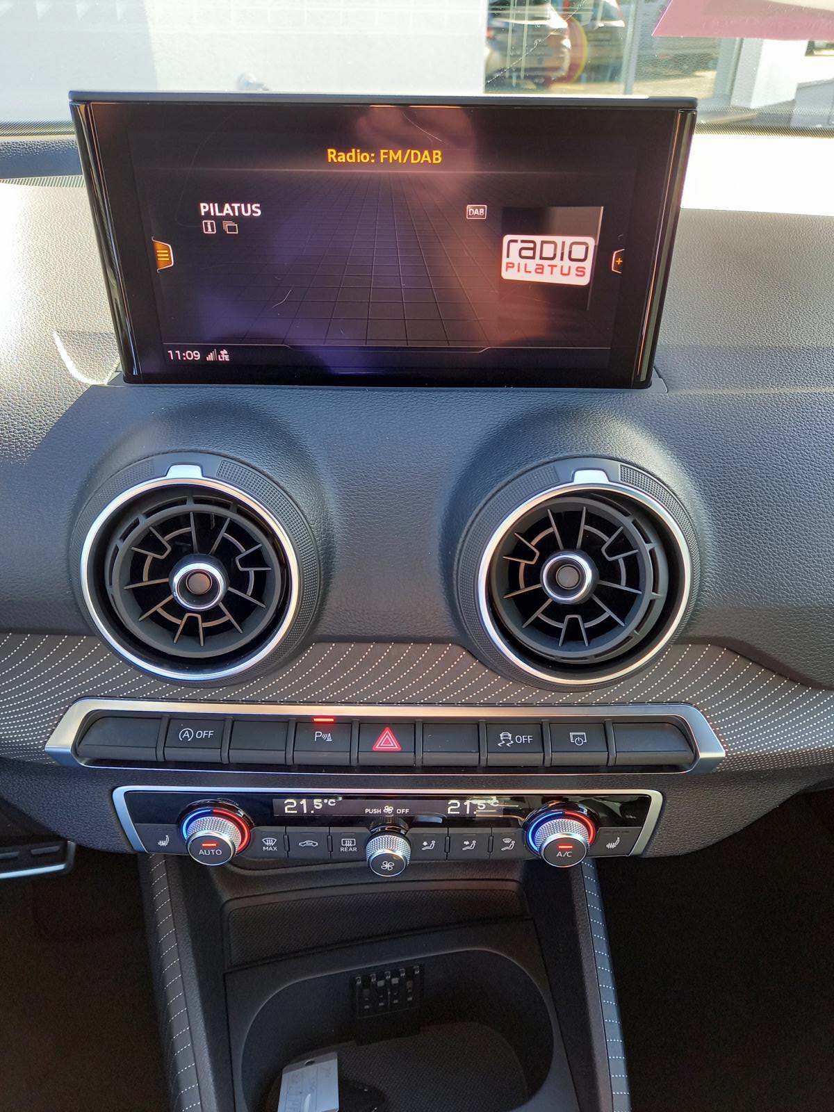 AUDI Q2 40 TFSI Sport quattro S-tronic *S-Line*-image-7