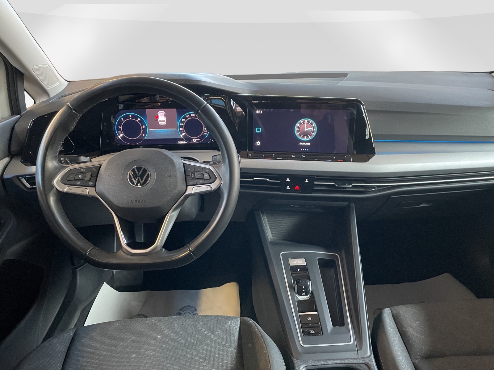VW Golf VIII Variant 2.0 TDI Life DSG-image-9