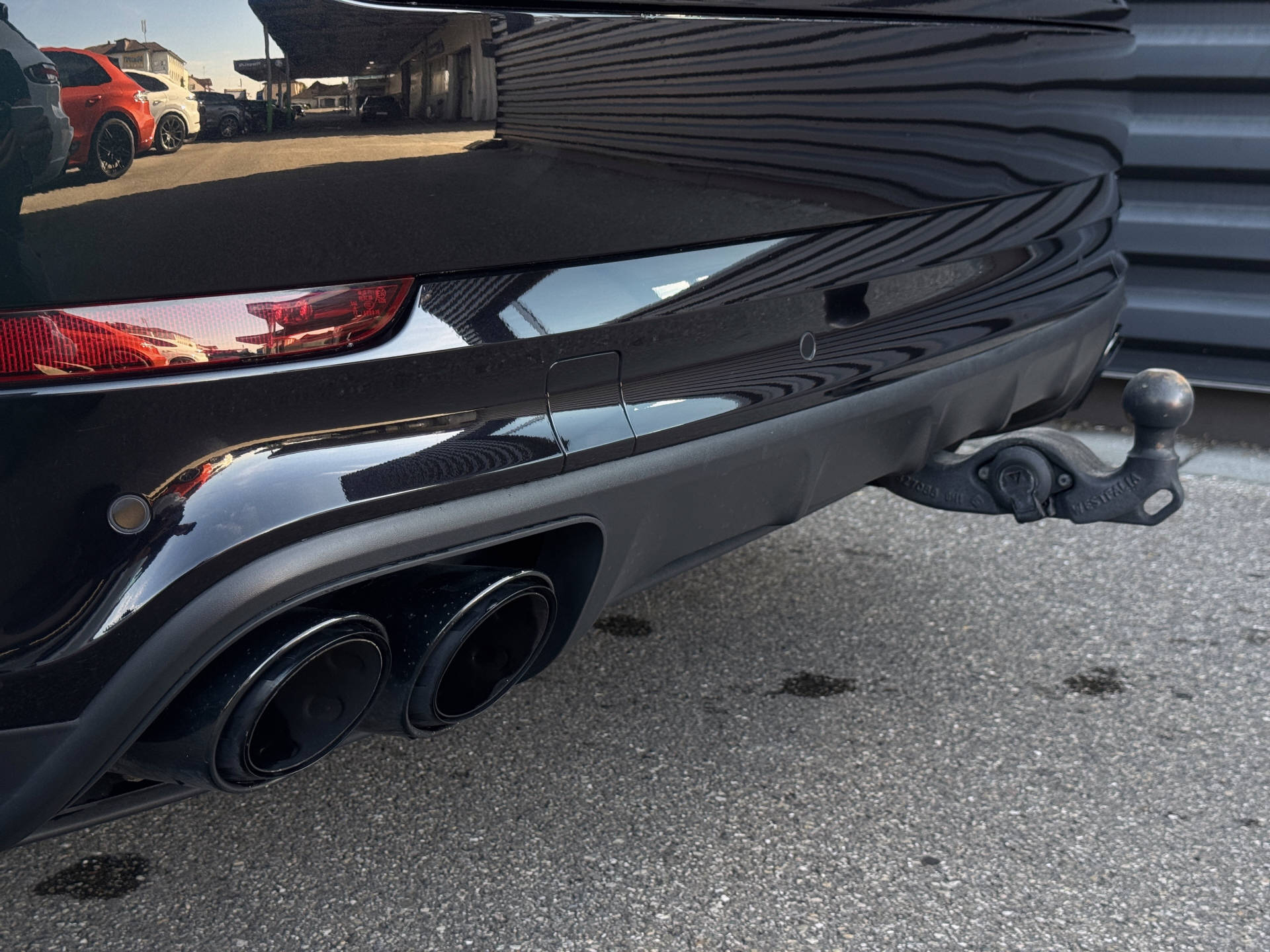 PORSCHE Cayenne Turbo-image-5