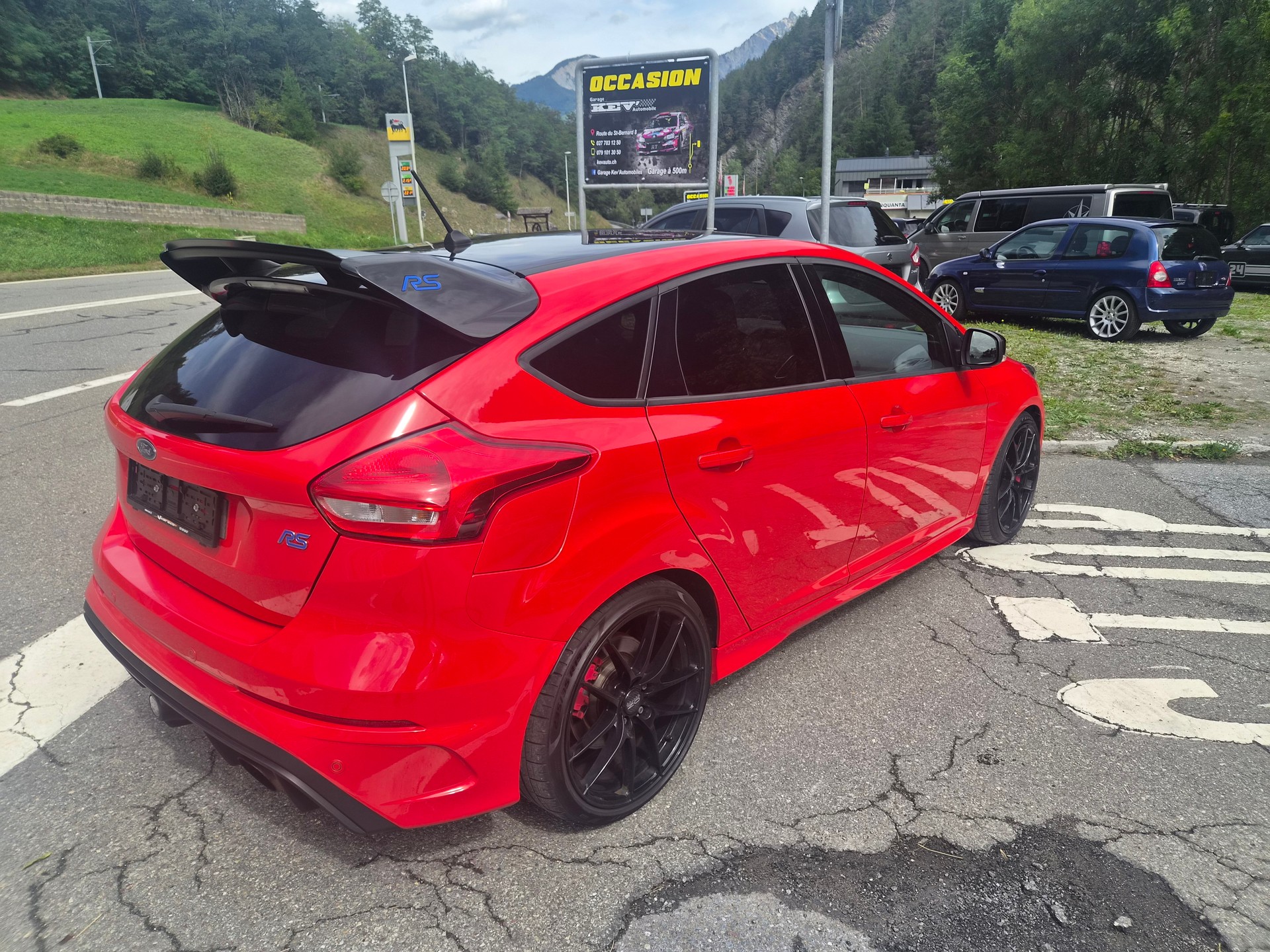 FORD Focus 2.3 EcoBoost RS+ Race Red Edition AWD-image-6