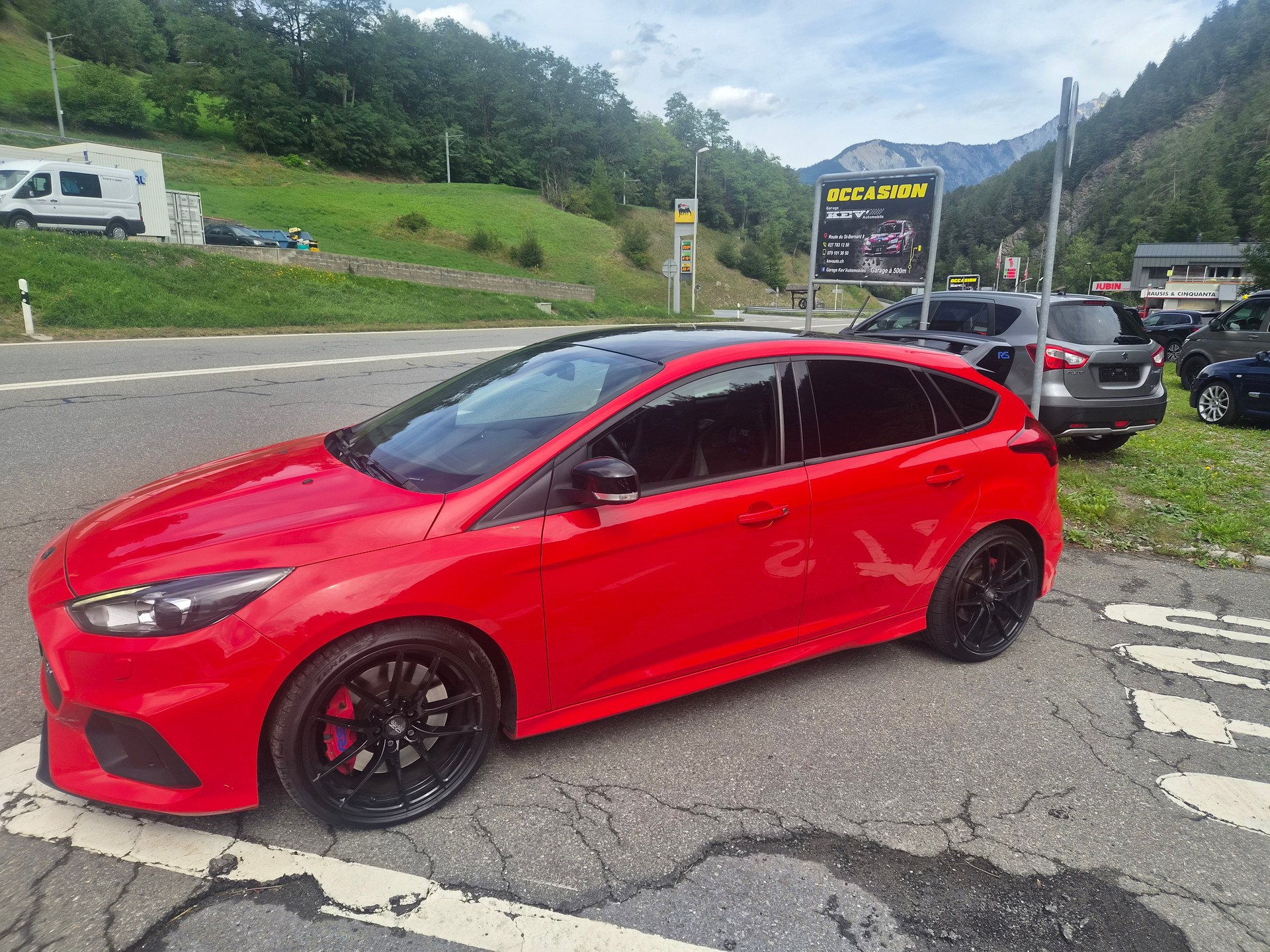 FORD Focus 2.3 EcoBoost RS+ Race Red Edition AWD-image-3