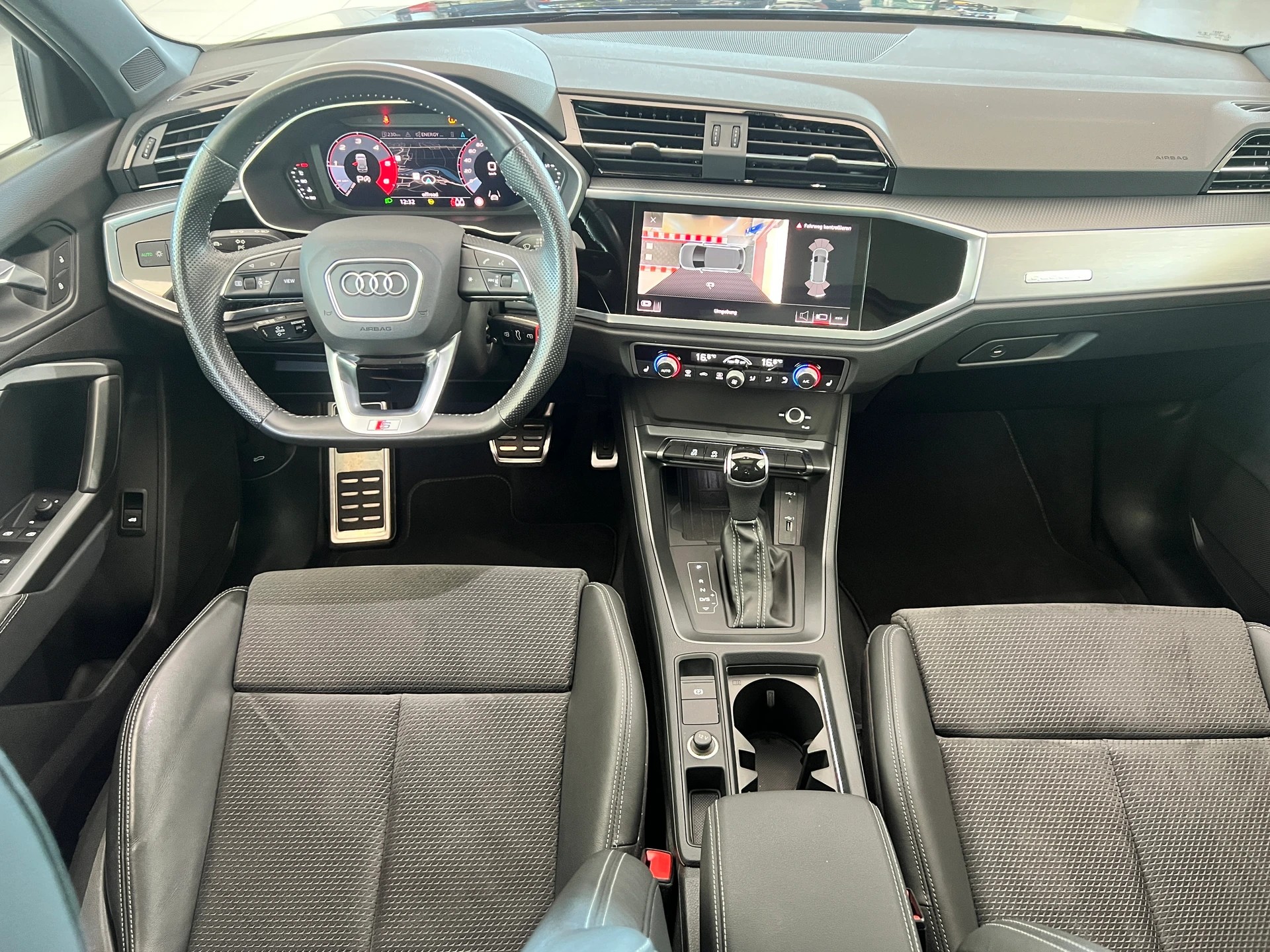 AUDI Q3 S line quattro S-tronic 2.0TDI 190PS-image-6