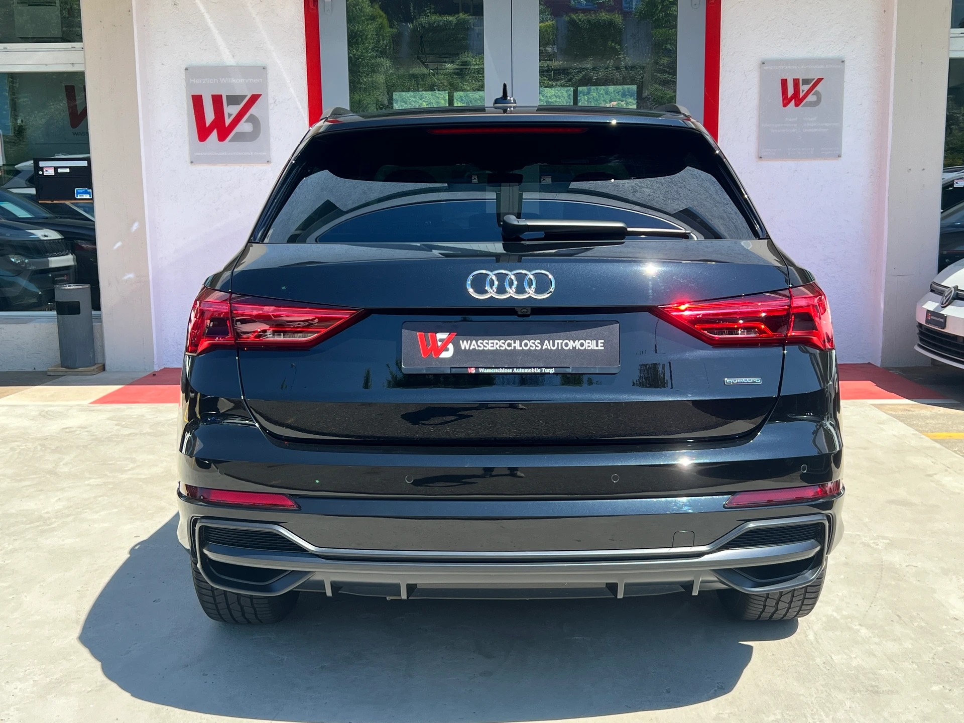 AUDI Q3 S line quattro S-tronic 2.0TDI 190PS-image-5
