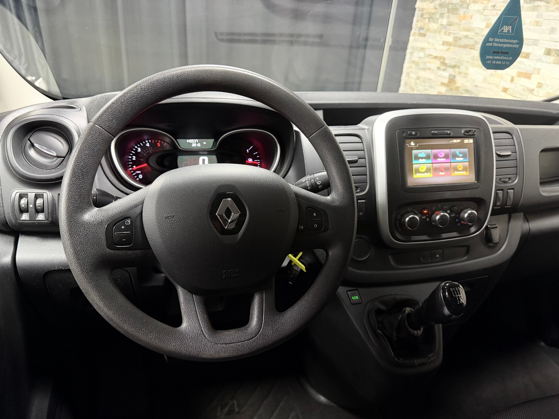 RENAULT Trafic 2.0 Energy dCi 120 3.0t Business L1H1-image-14