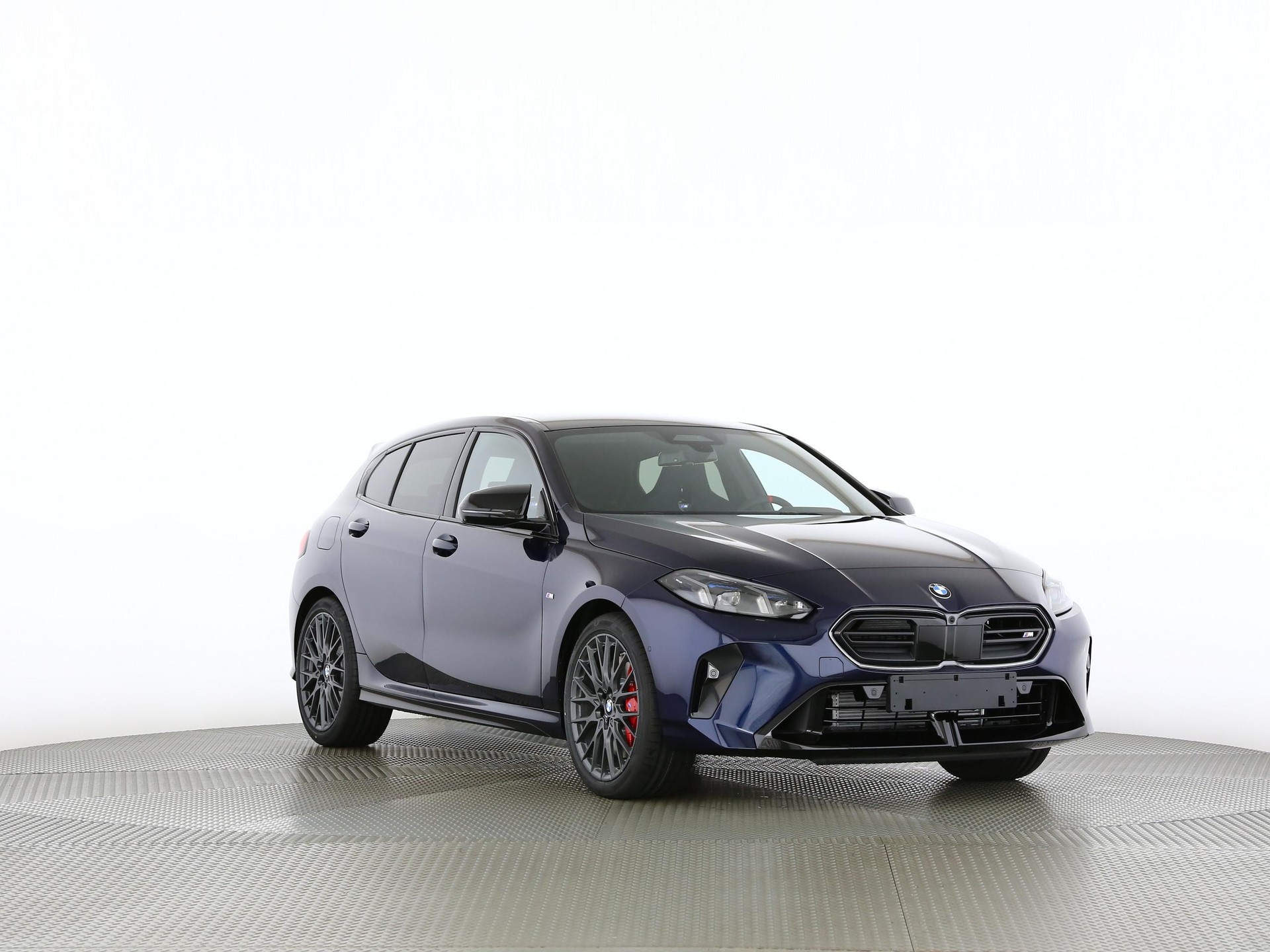 BMW 1er Reihe F70 M135i xDrive-image-27