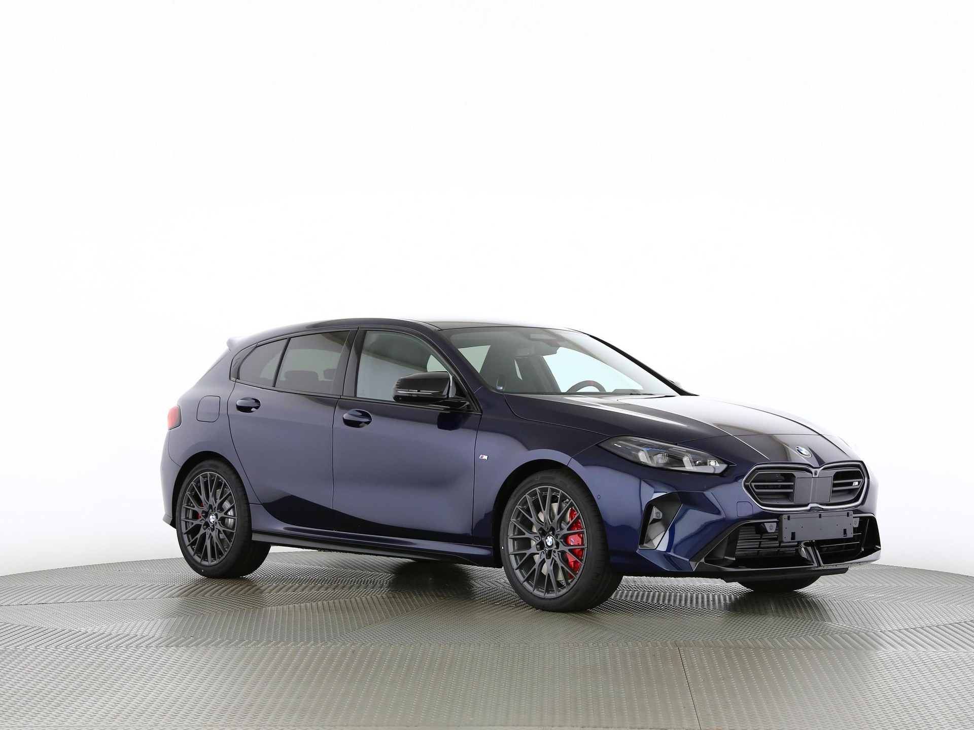 BMW 1er Reihe F70 M135i xDrive-image-26