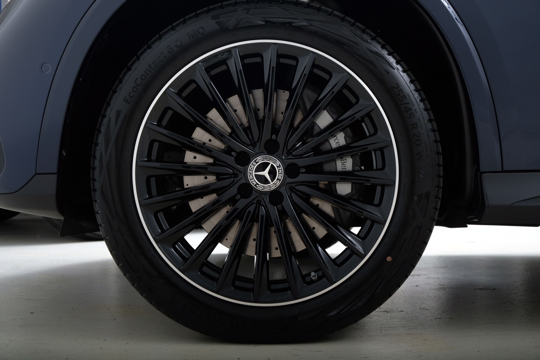 MERCEDES-BENZ GLC 300 e AMG Line 4matic X254-image-6