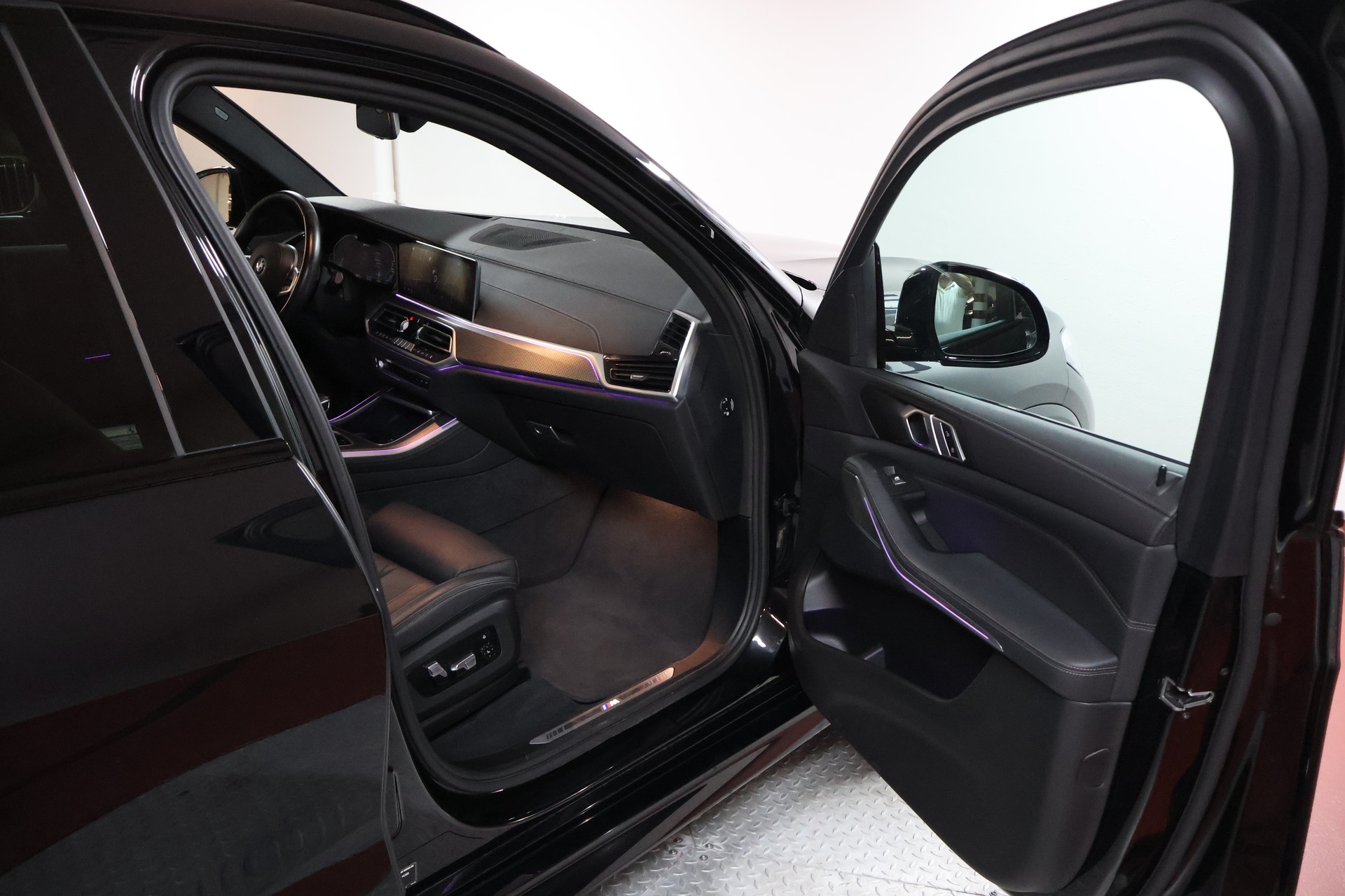 BMW X5 xDrive45e M Sport Steptronic-image-11