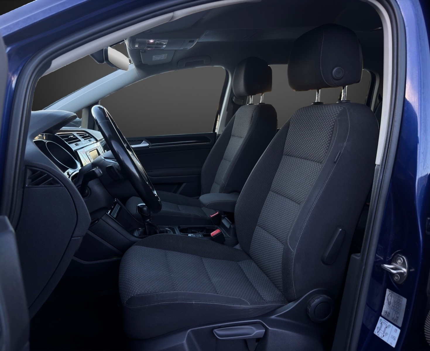 VW Touran 1.6 TDI BlueMotion Technology Comfortline DSG-image-6