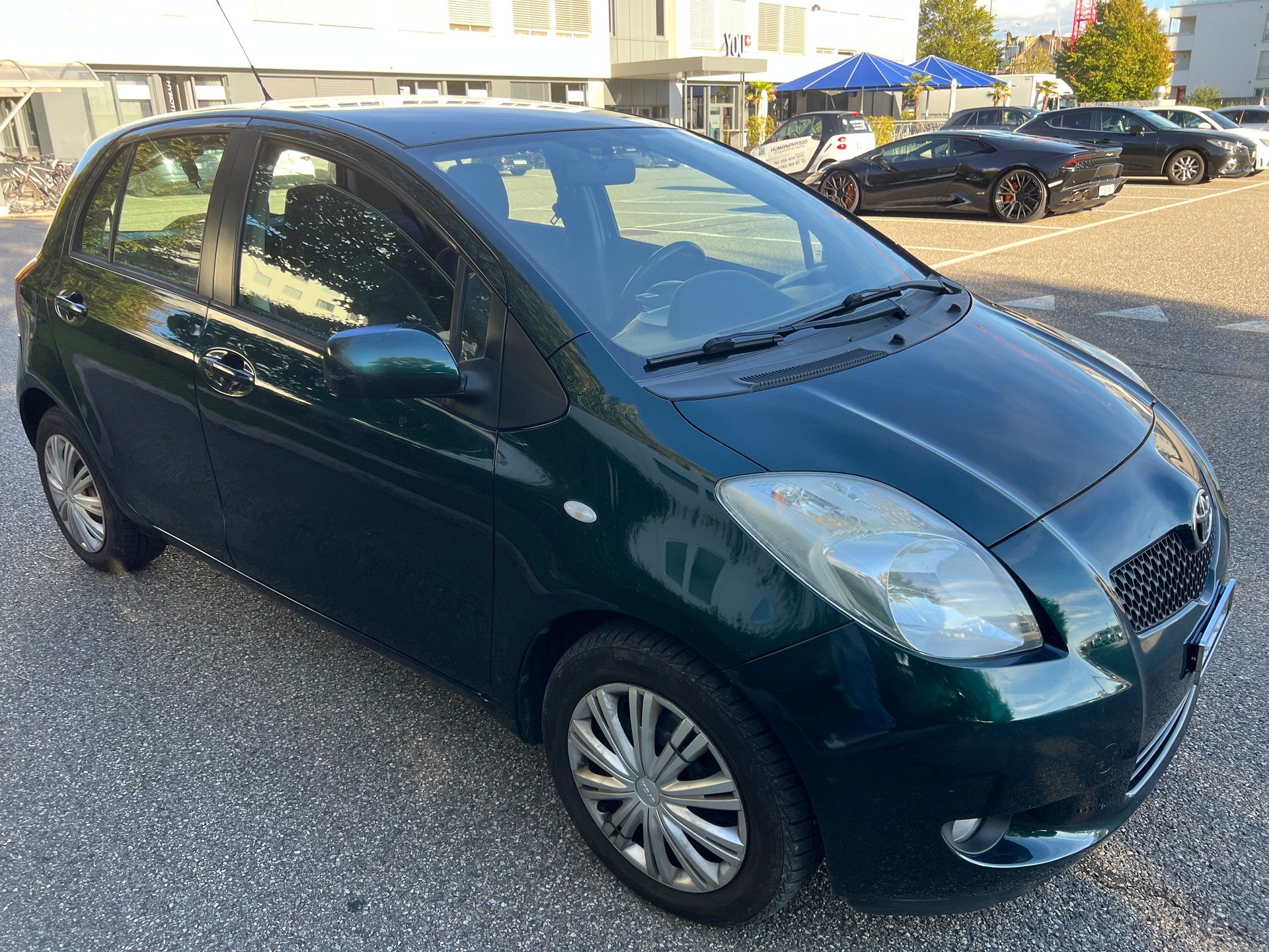 TOYOTA Yaris 1.3 Linea Sol-image-2