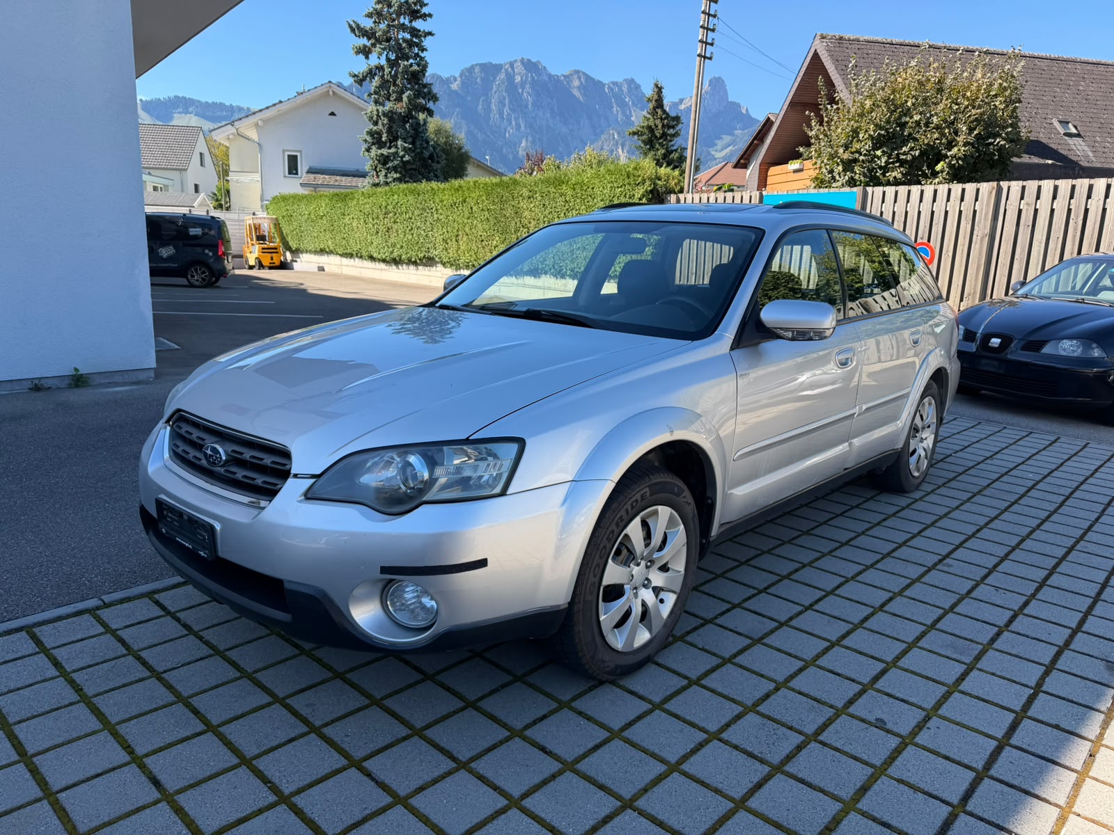 SUBARU Outback 2.5i AWD-image-0