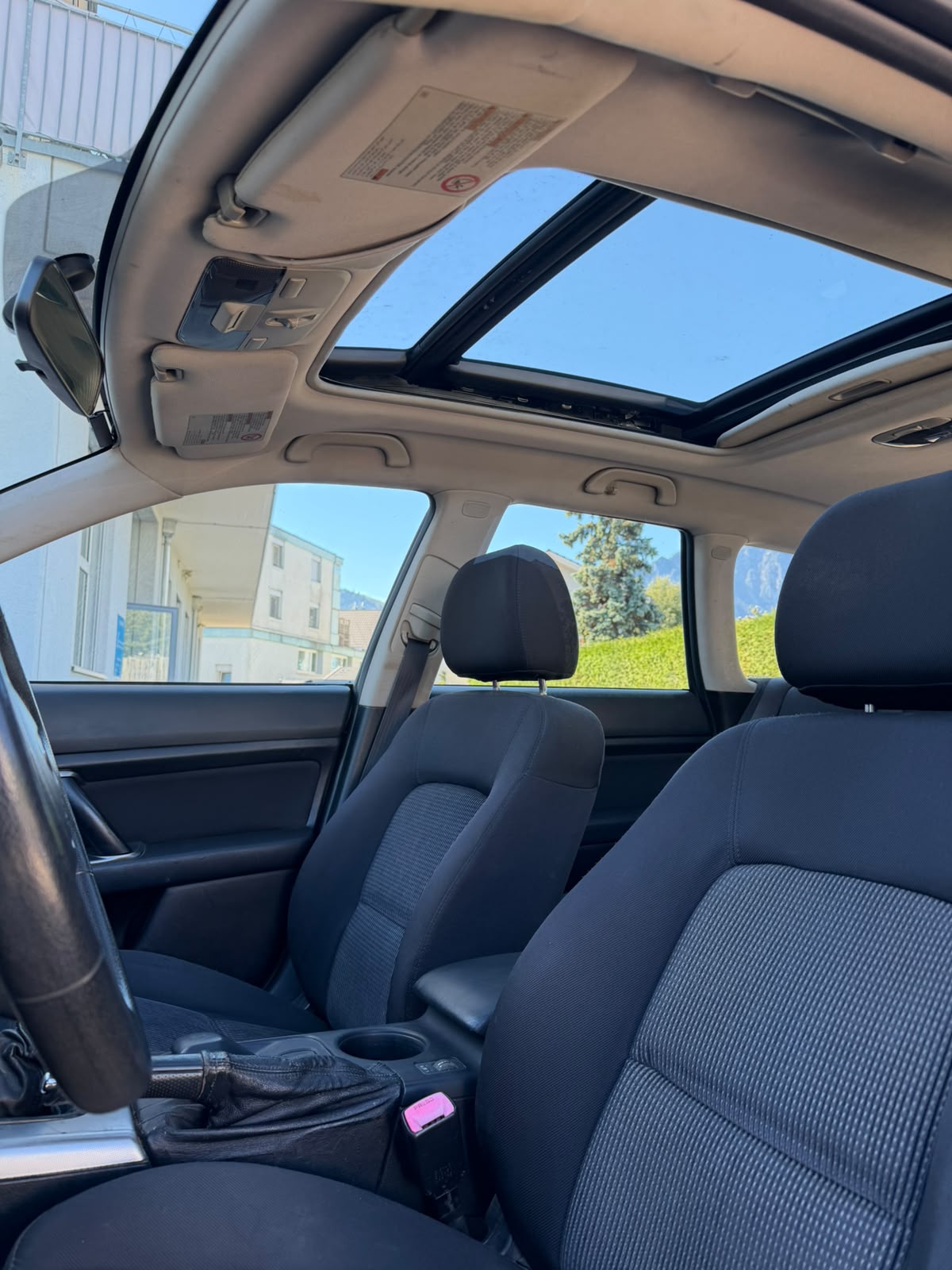 SUBARU Outback 2.5i AWD-image-8