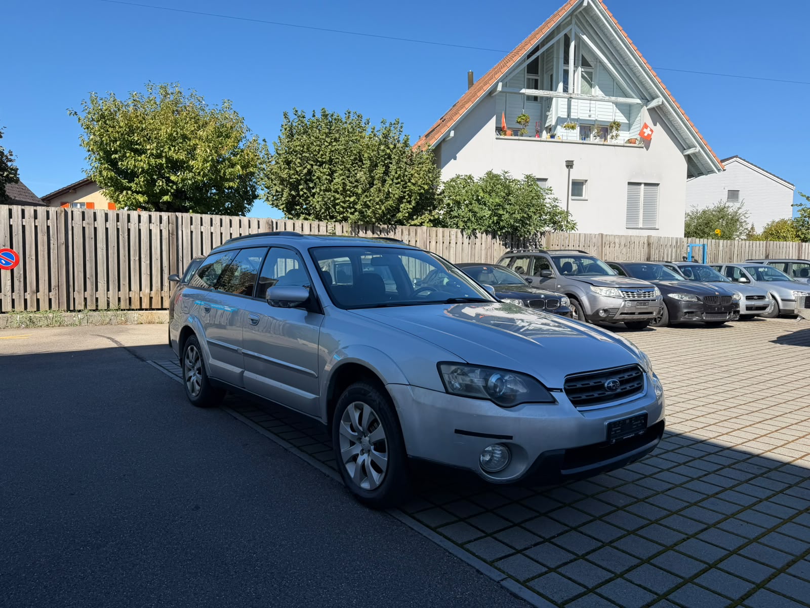 SUBARU Outback 2.5i AWD-image-6