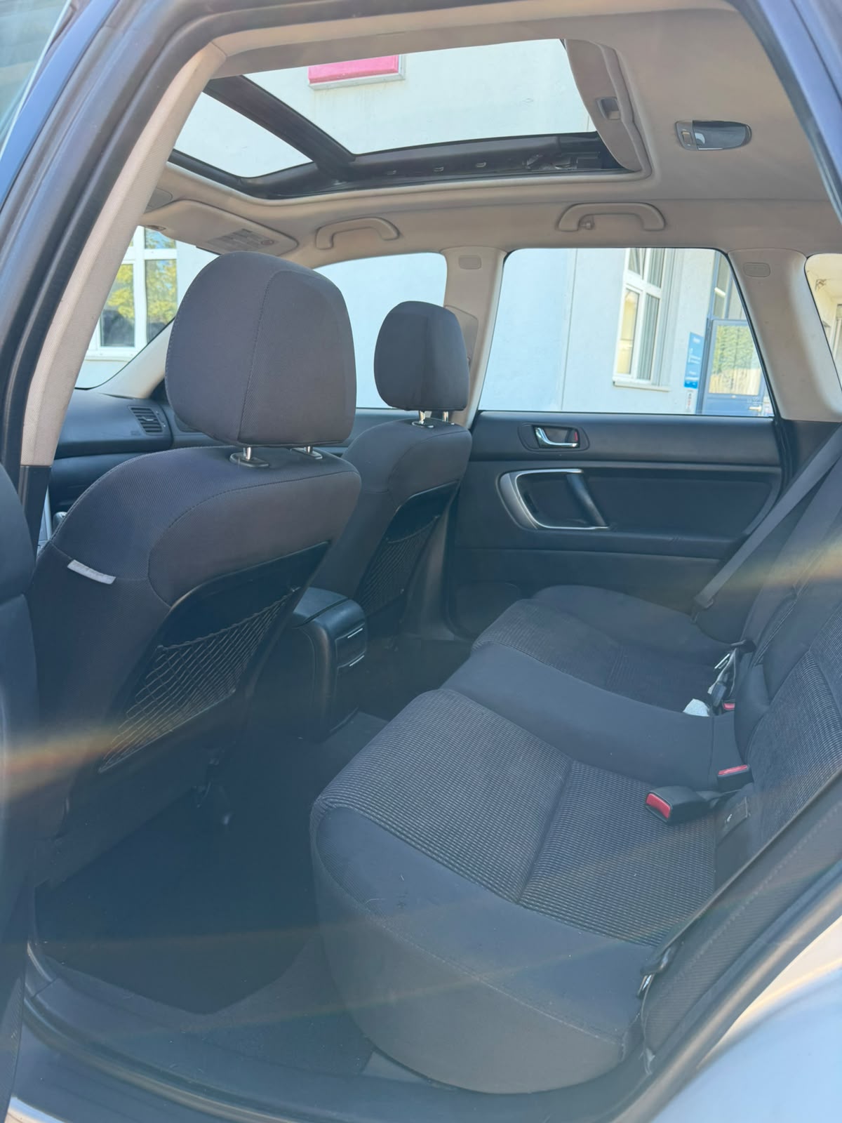 SUBARU Outback 2.5i AWD-image-9