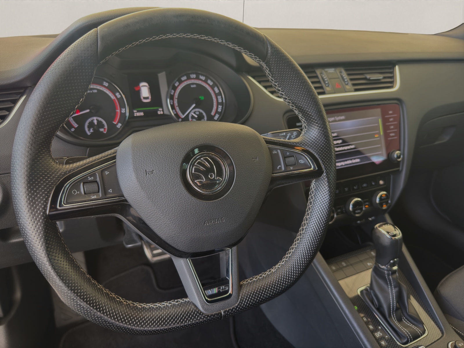 SKODA Octavia Combi 2.0 TSI RS DSG 230PS*-image-14