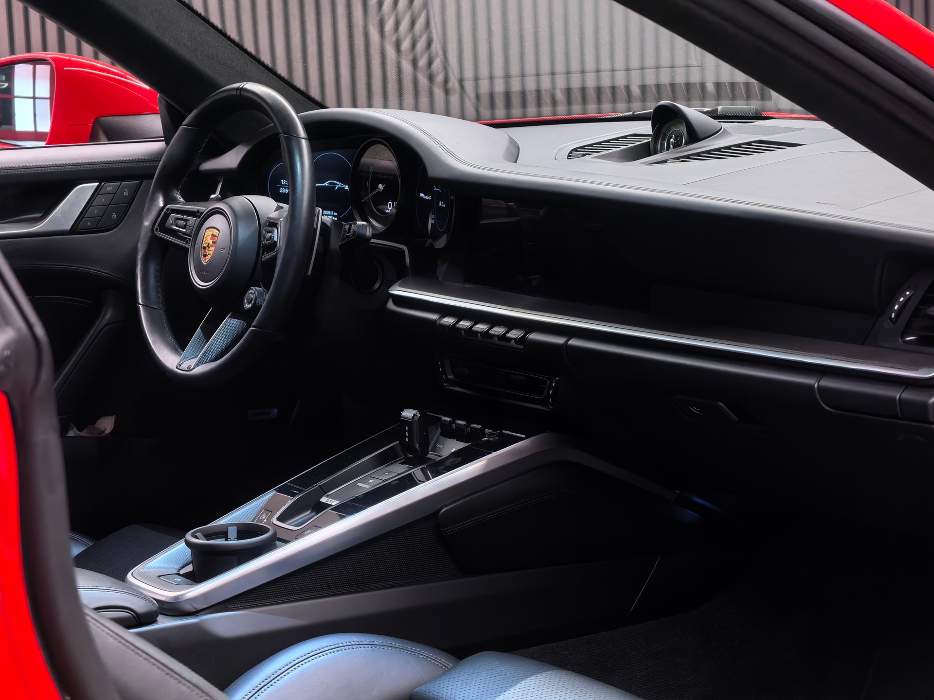 PORSCHE 911 Turbo S PDK-image-6