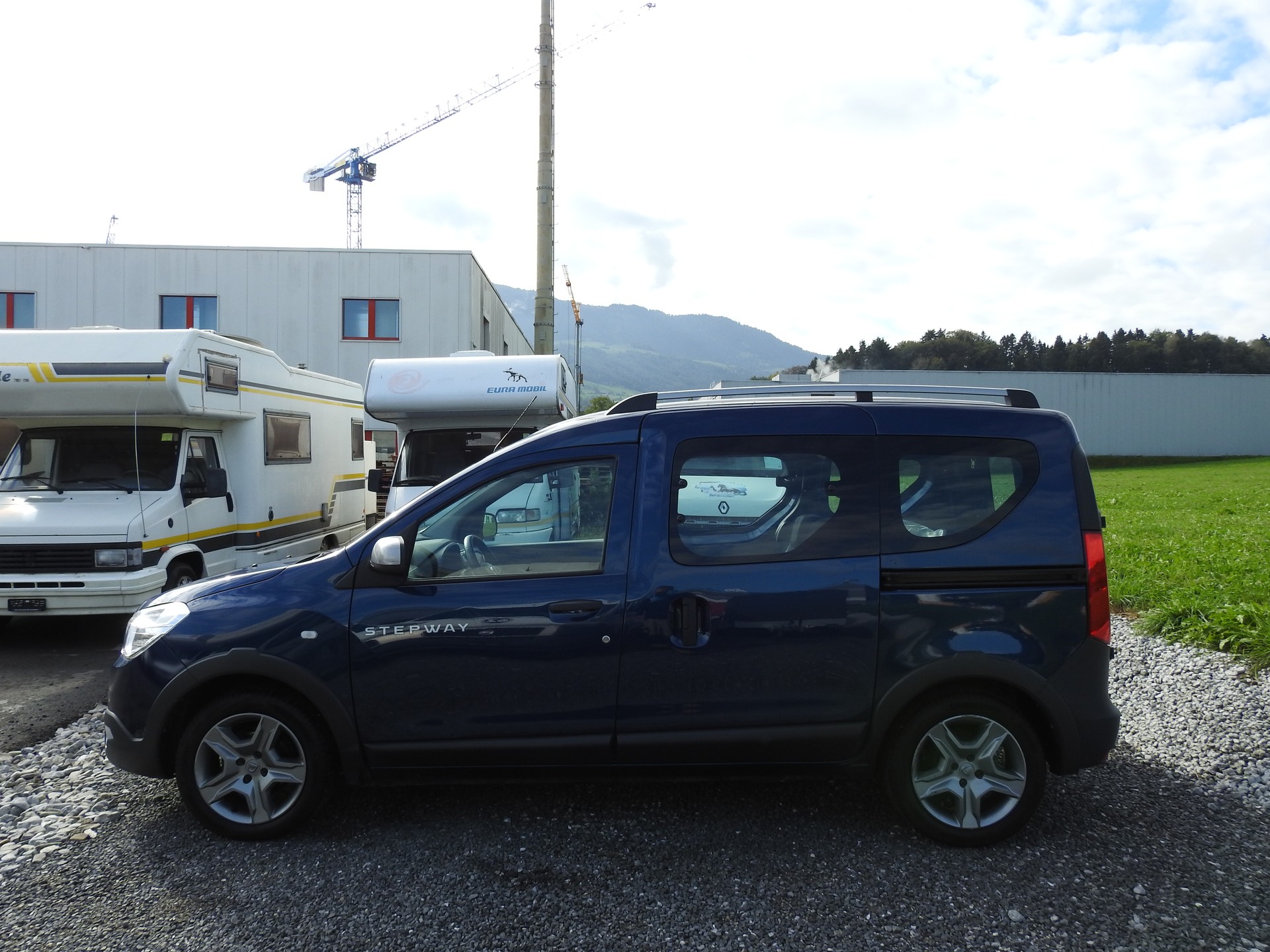 DACIA Dokker 1.6 16V Stepway-image-2
